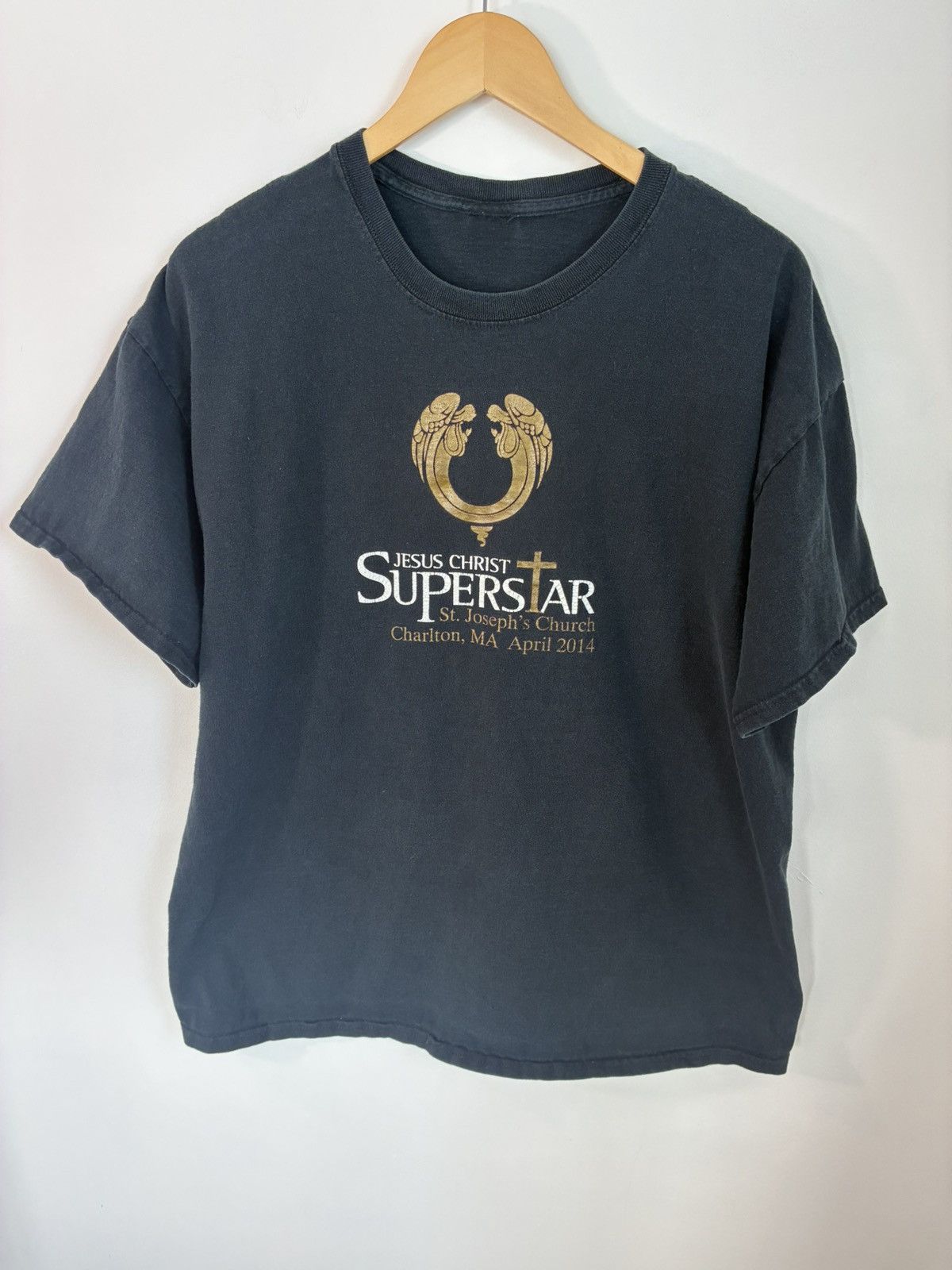 Band Tees Jesus Christ Superstar Sun Faded Y2K Band Tee Size US XL / EU 56 / 4 - 2 Thumbnail