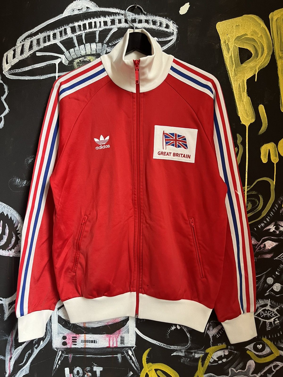 image of Adidas Great Britain Beckenbauer Track Jacket in Red/White, Men's (Size Medium)