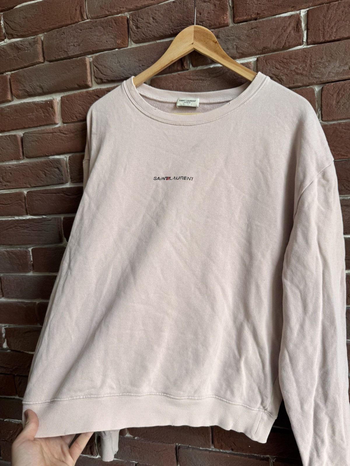 Designer × Saint Laurent Paris SLP Saint Laurent Distressed Center Logo Ash Pink Crewneck M Size US M / EU 48-50 / 2 - 11 Thumbnail