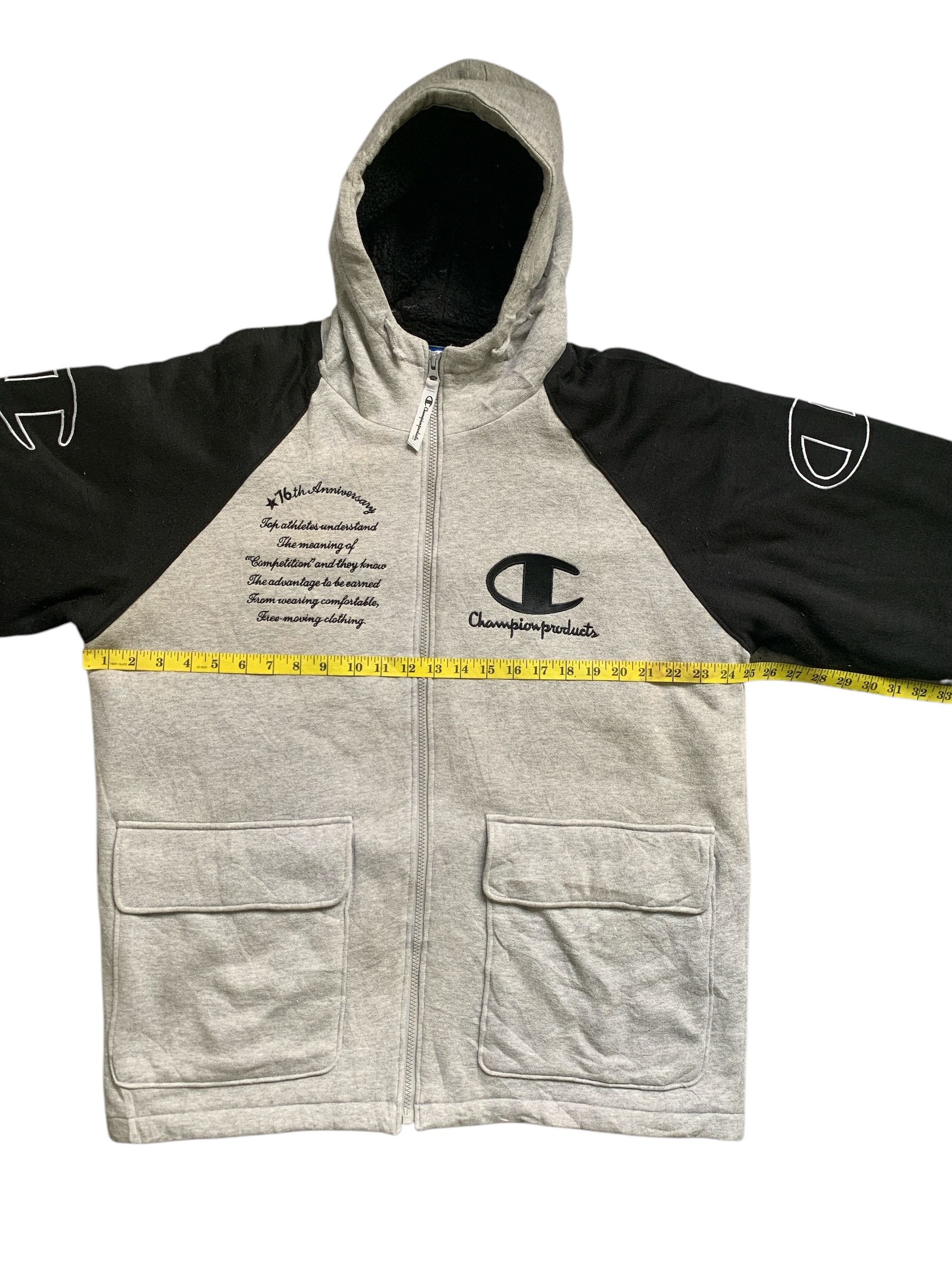 Champion × Vintage Rare Design Vintage Champion Products Big Logo Sweater Size US L / EU 52-54 / 3 - 9 Thumbnail