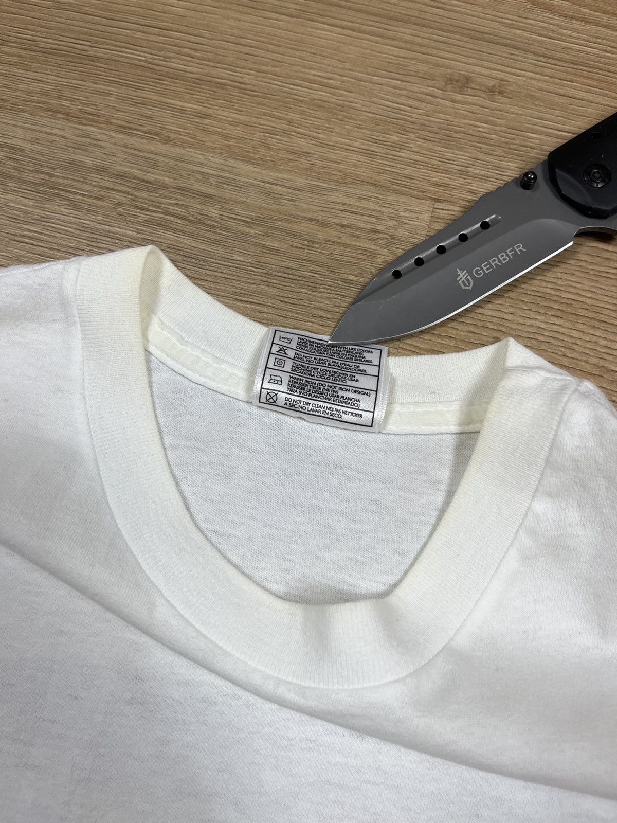 Nike Vintage 90s Nike Air Swoosh logo white t-shirt Size US L / EU 52-54 / 3 - 14 Thumbnail