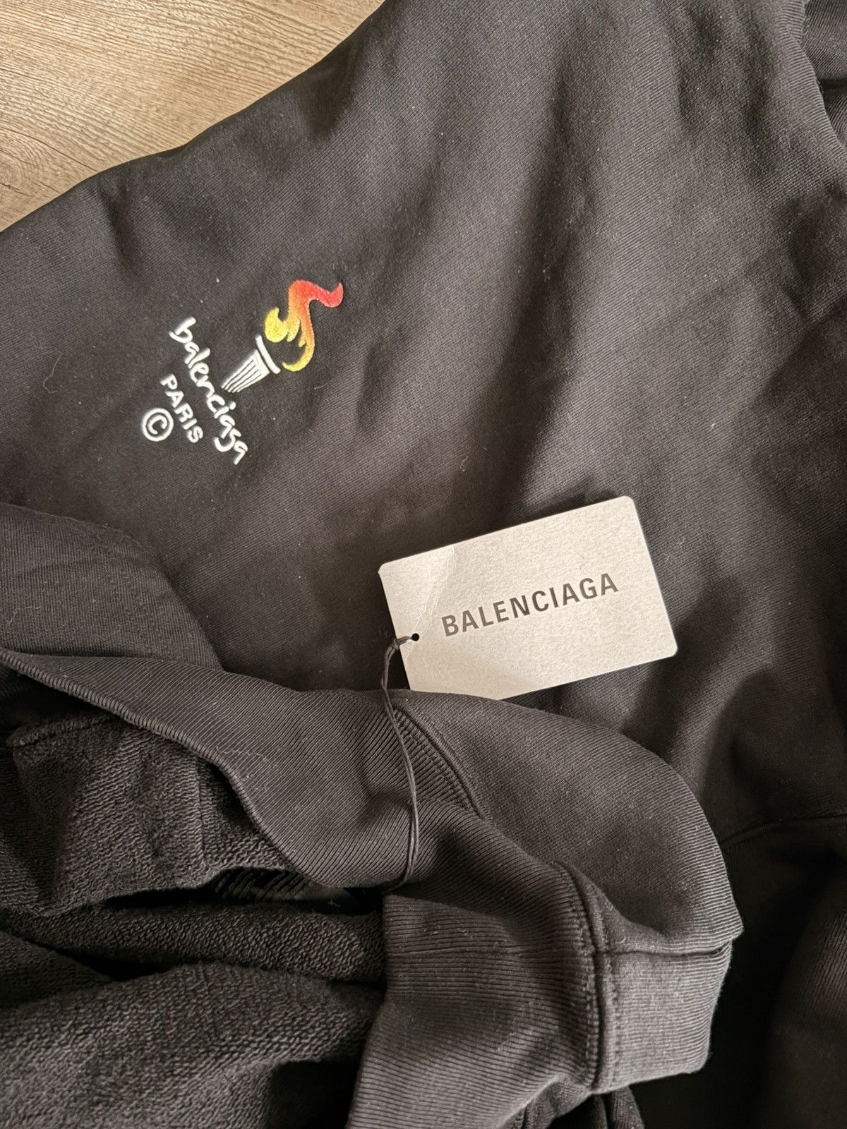 Balenciaga Balenciaga Paris Hoodie Size US M / EU 48-50 / 2 - 5 Thumbnail
