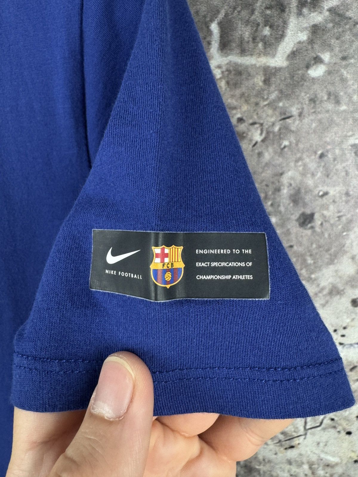 Nike Men’s Nike Football T-Shirt FCB Soccer Barcelona Size Medium Size US M / EU 48-50 / 2 - 7 Thumbnail