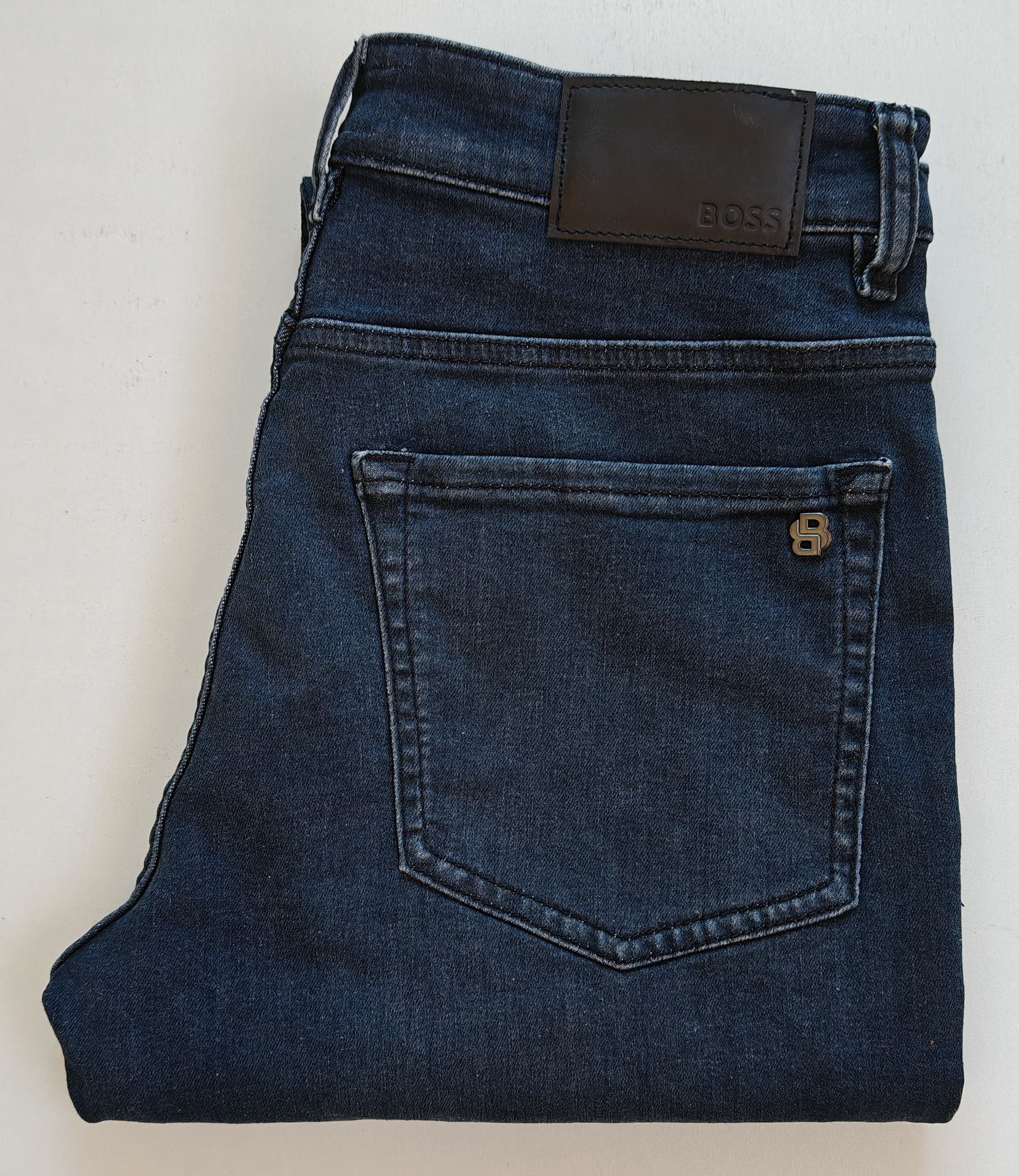 Hugo Boss HUGO BOSS RE.MAINE Regular fit Jeans Free Shipping T/6092 Size US 32 / EU 48 - 1 Thumbnail