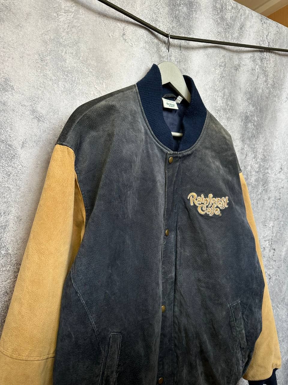 Rainforest Vintage Rainforest Cafe Leather Bomber Jacket XL Varsity Size US XL / EU 56 / 4 - 5 Thumbnail