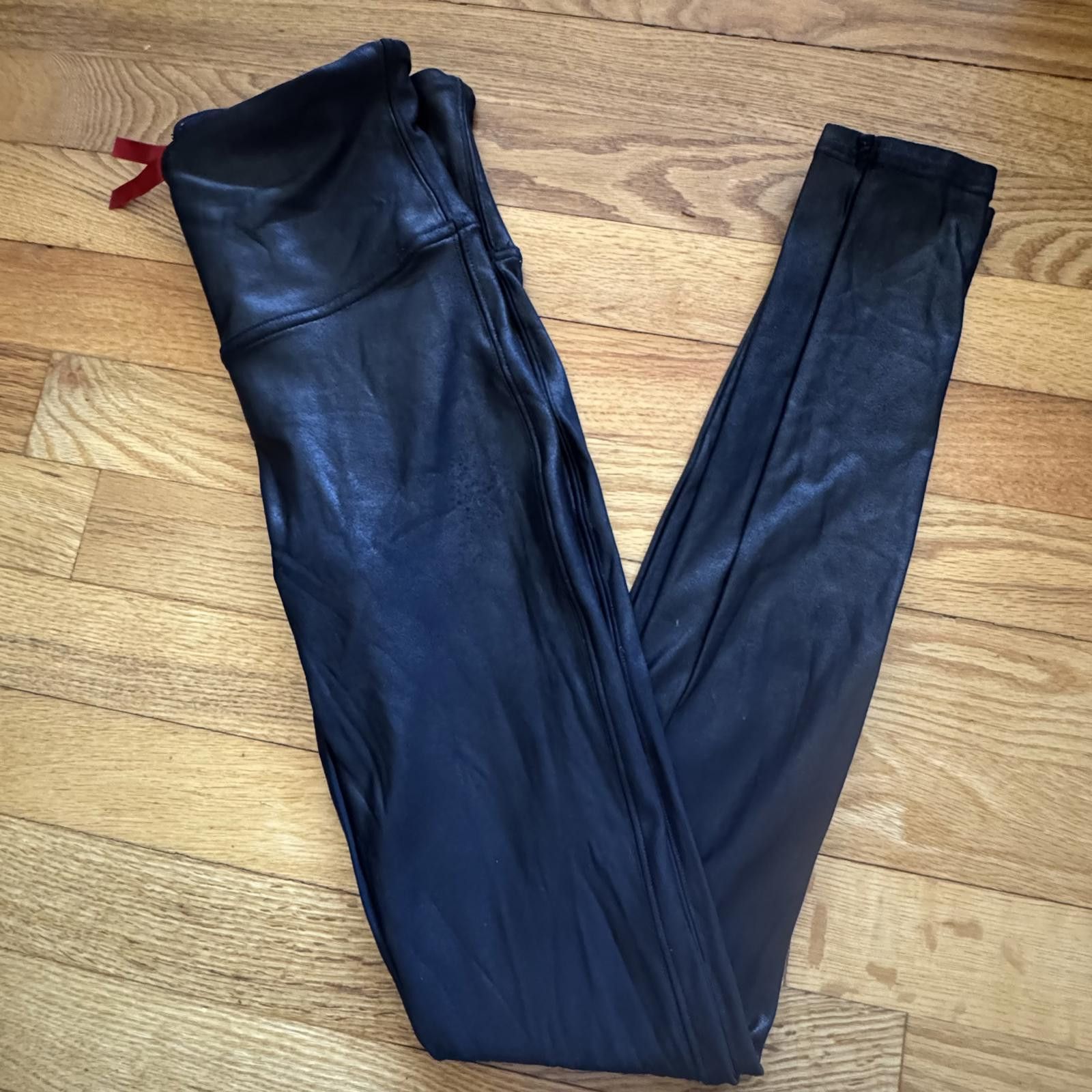 Domenico Spano Spanx Faux Leather Leggings Size Small Size 28" / US 6 / IT 42 - 1 Thumbnail