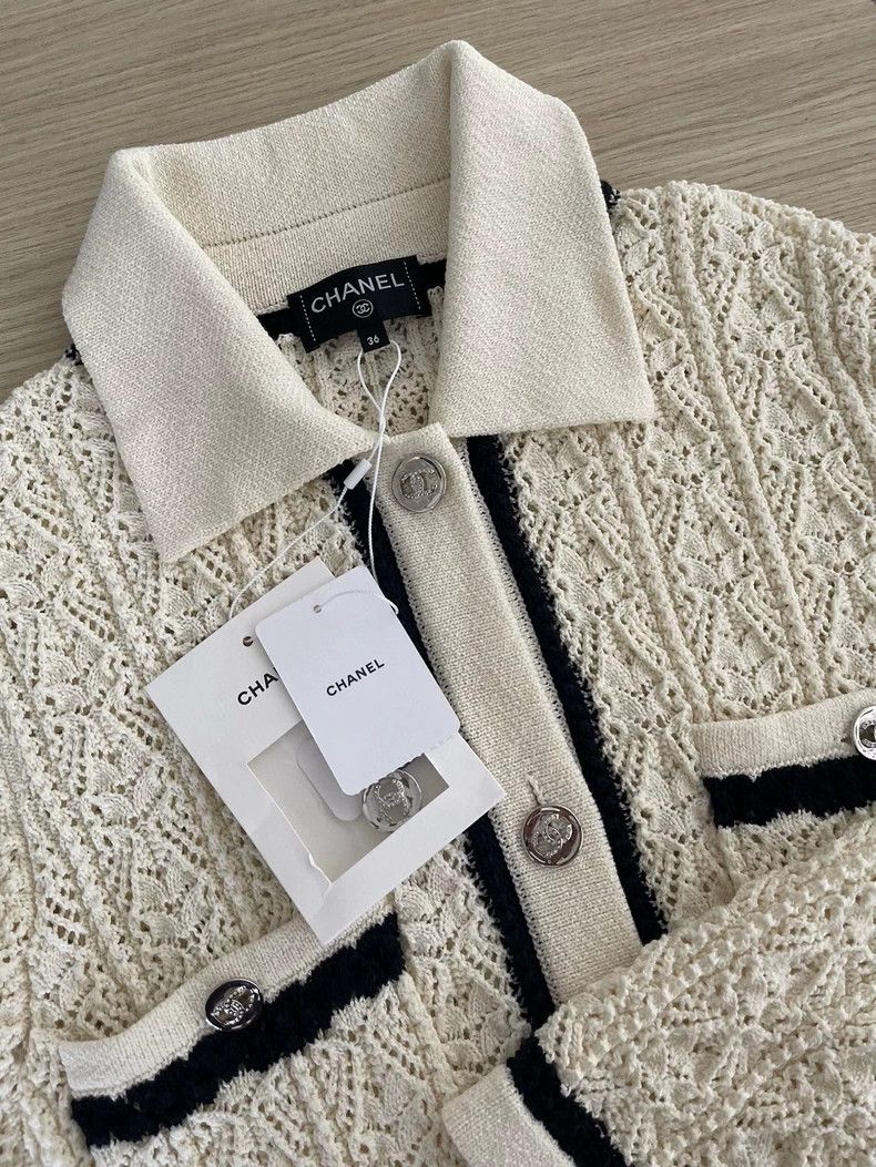 Chanel Chanel 24p black and white knitted cardigan coat Size XS / US 0-2 / IT 36-38 - 4 Thumbnail