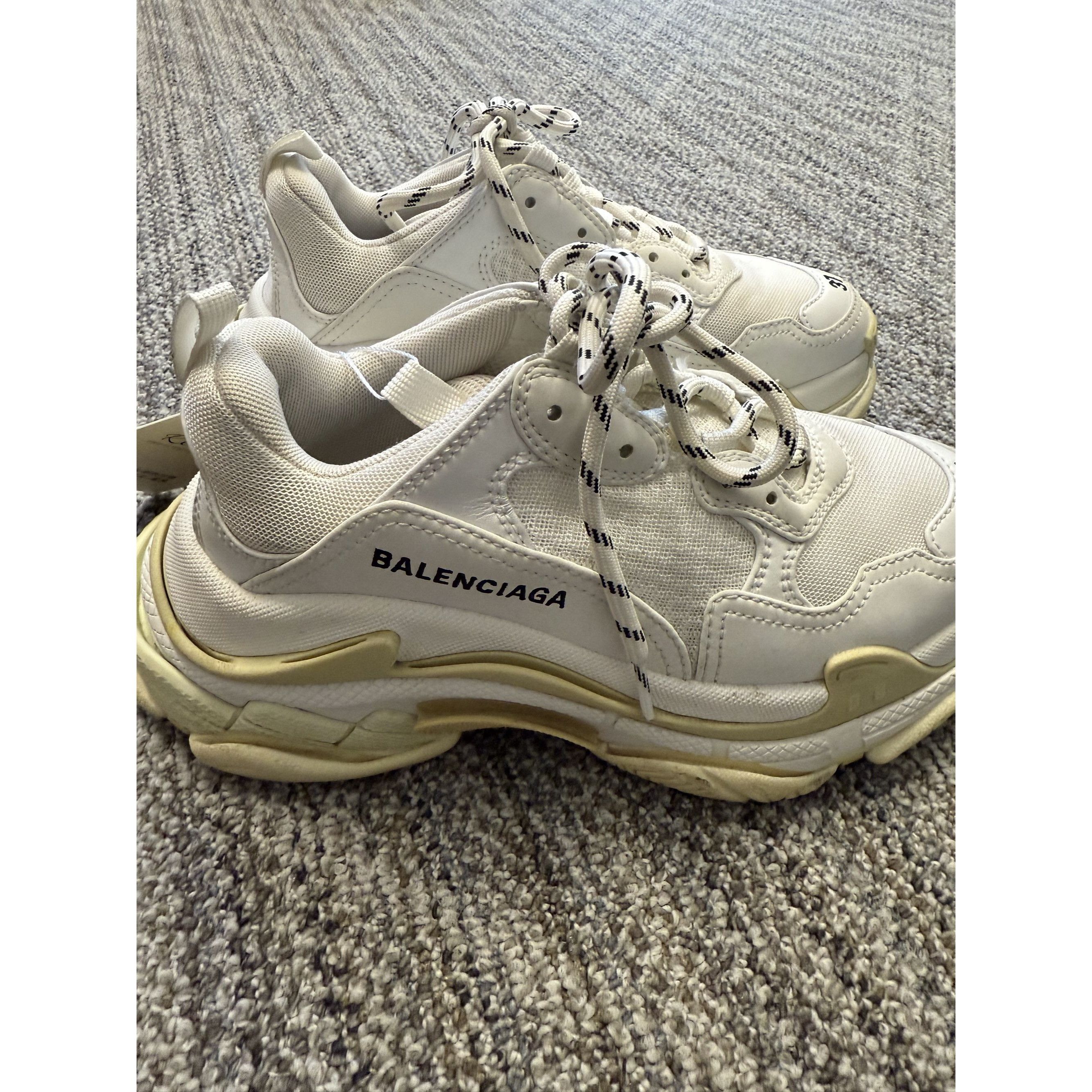 Balenciaga Balenciaga Triple S Womens Sneakers 37 EU Leather-Free White Size US 7 / IT 37 - 3 Thumbnail