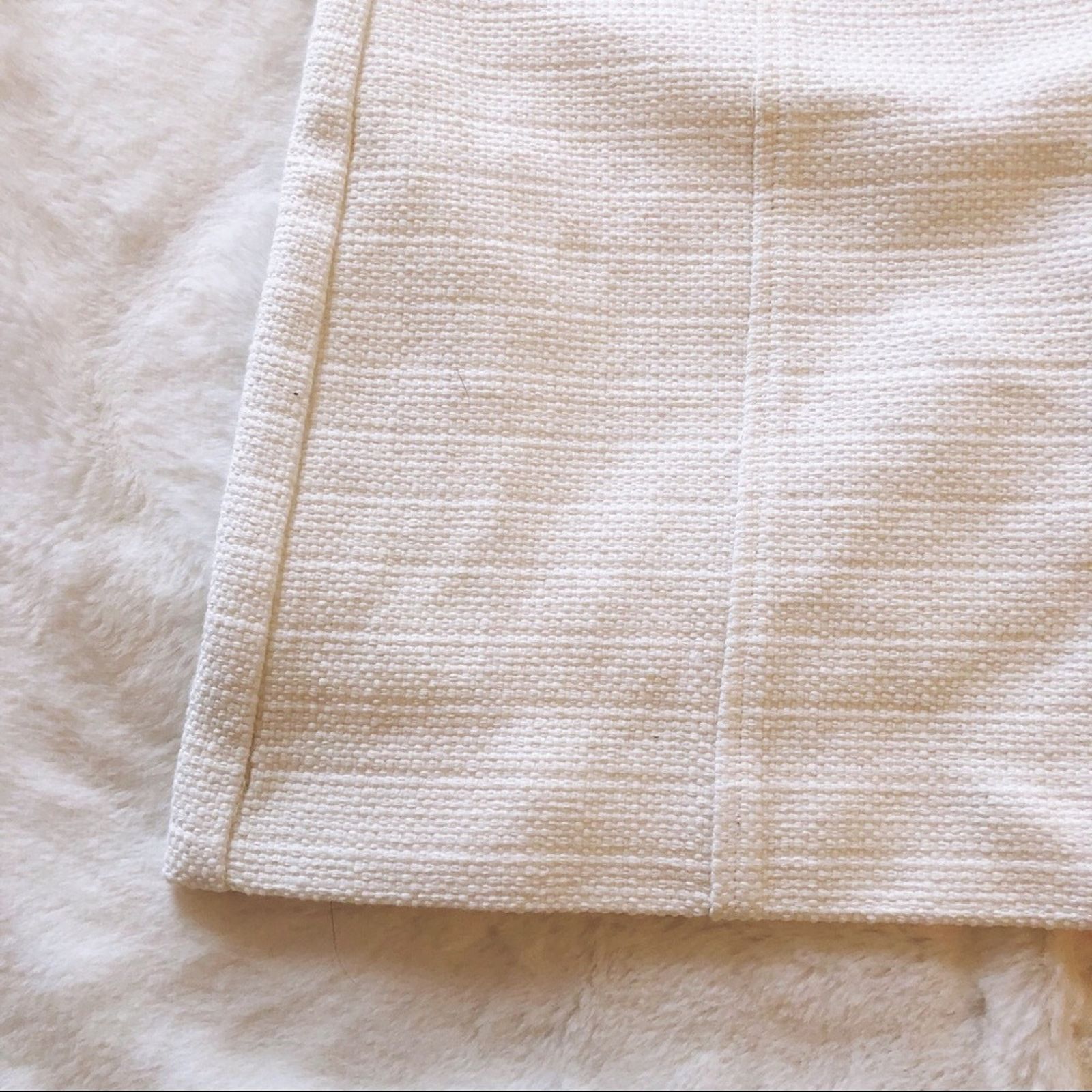 Loft LOFT White Mini Pencil Zip Skirt Size 27" / US 4 / IT 40 - 4 Thumbnail