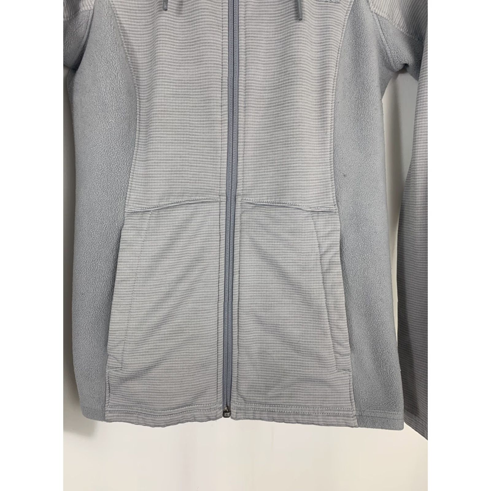 The North Face The North Face Hoodie Womens Small Gray Striped Full Zip Hooded Lightweight Pockets Activewear 100% Polyester** Size S / US 4 / IT 40 - 4 Thumbnail