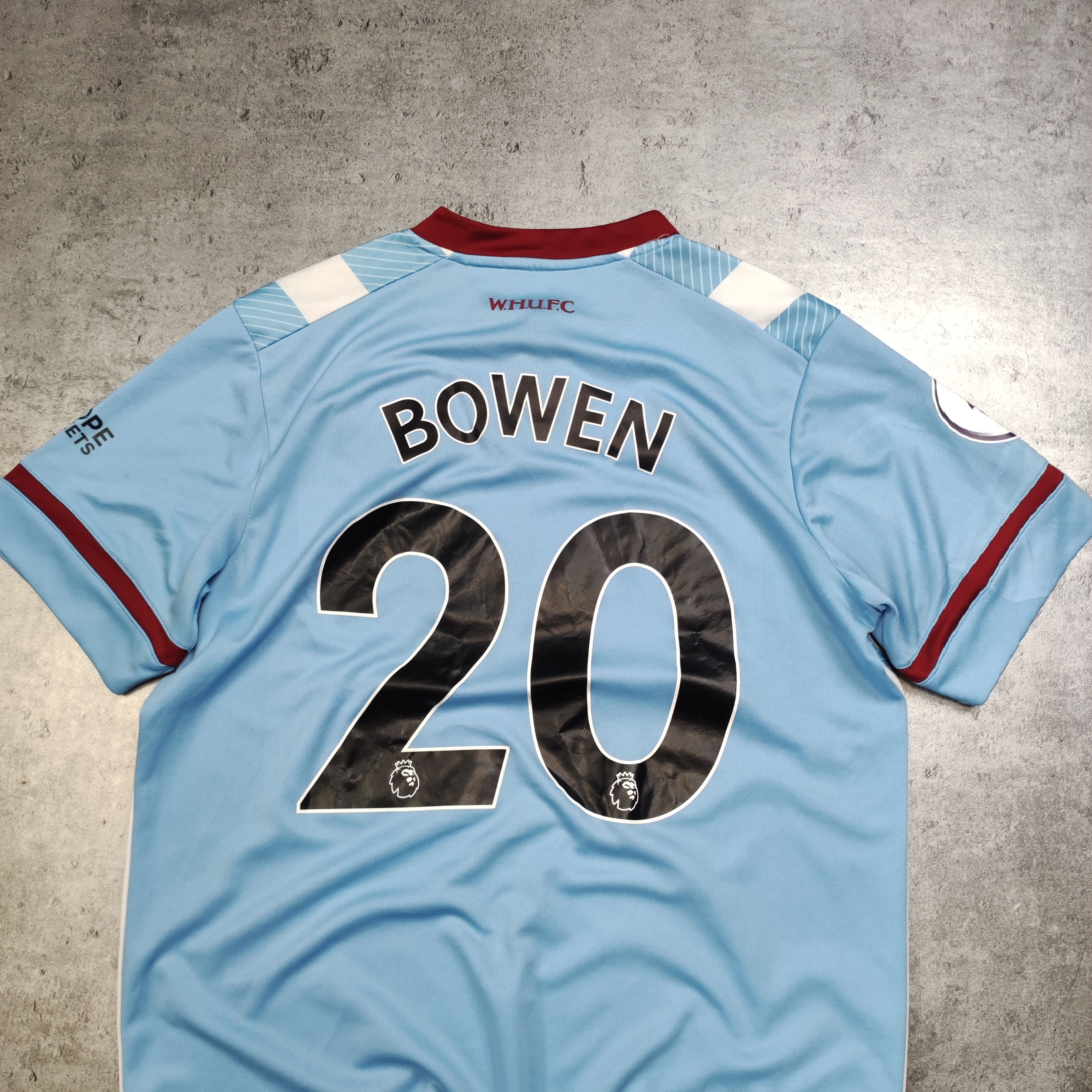 Vintage RARE #20 Bowen Umbro x West Ham United Football Jersey Size US L / EU 52-54 / 3 - 10 Thumbnail