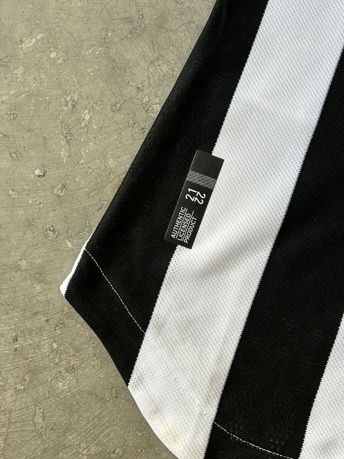 Adidas Juventus 2021/22 Home Soccer Jersey Jeep Football Y2K Drill Size US S / EU 44-46 / 1 - 6 Thumbnail