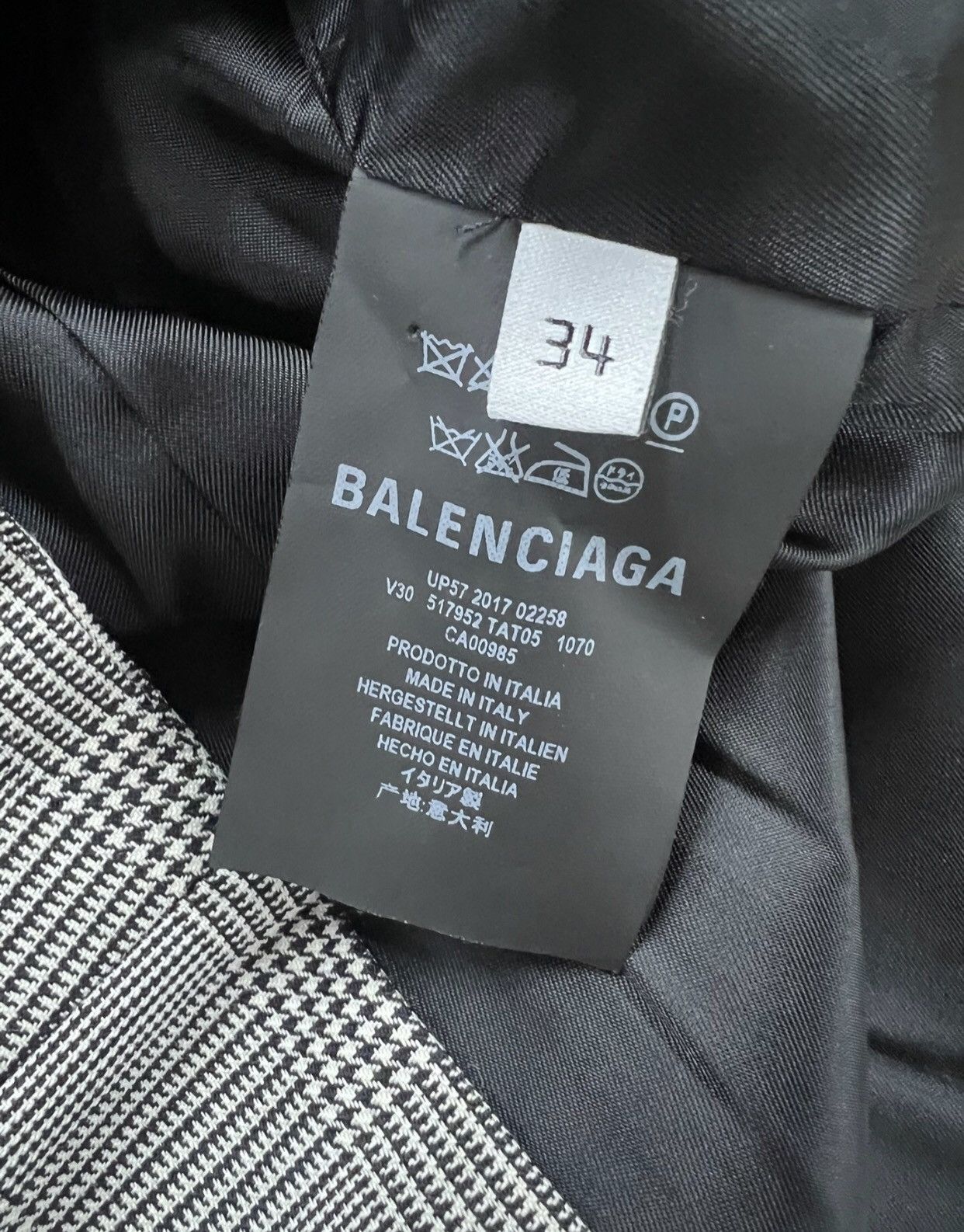 Balenciaga Balenciaga classic wool pocket plaid suit jacket2412- Size 34S - 6 Thumbnail