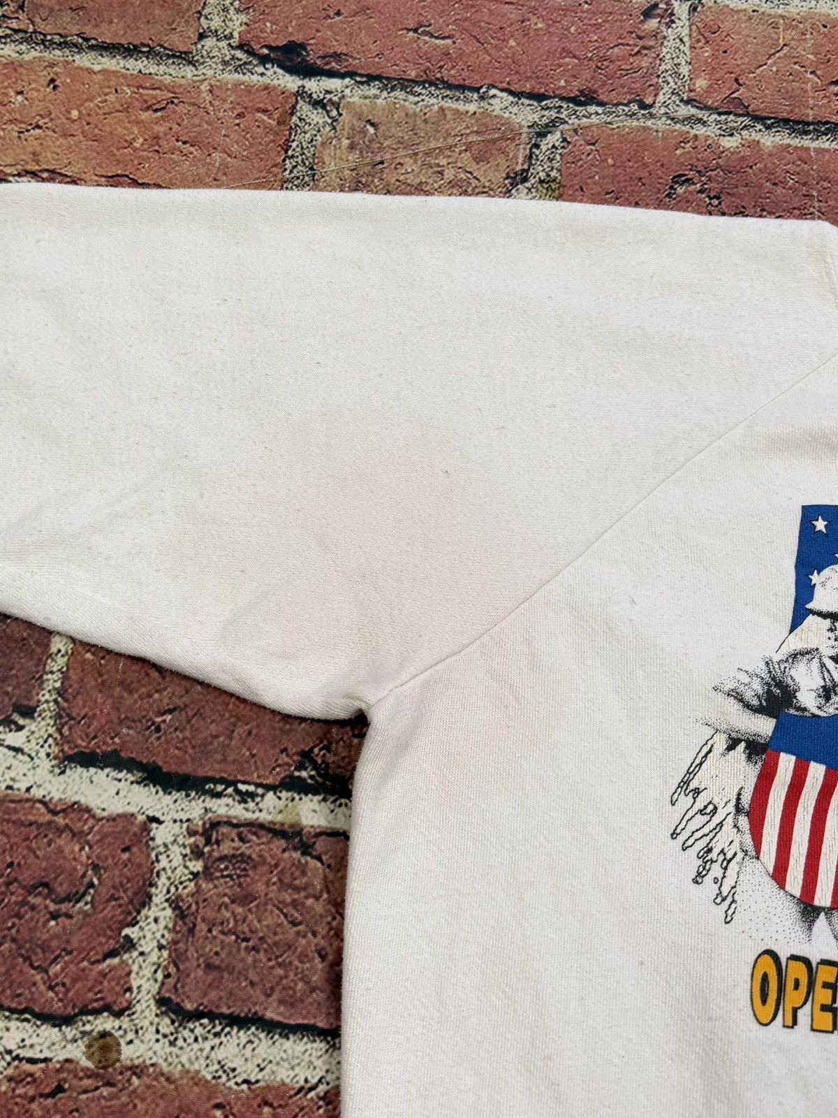 Vintage Vintage Operation Desert Storm Sweatshirt Crewneck 90s Boxy Size US L / EU 52-54 / 3 - 10 Thumbnail