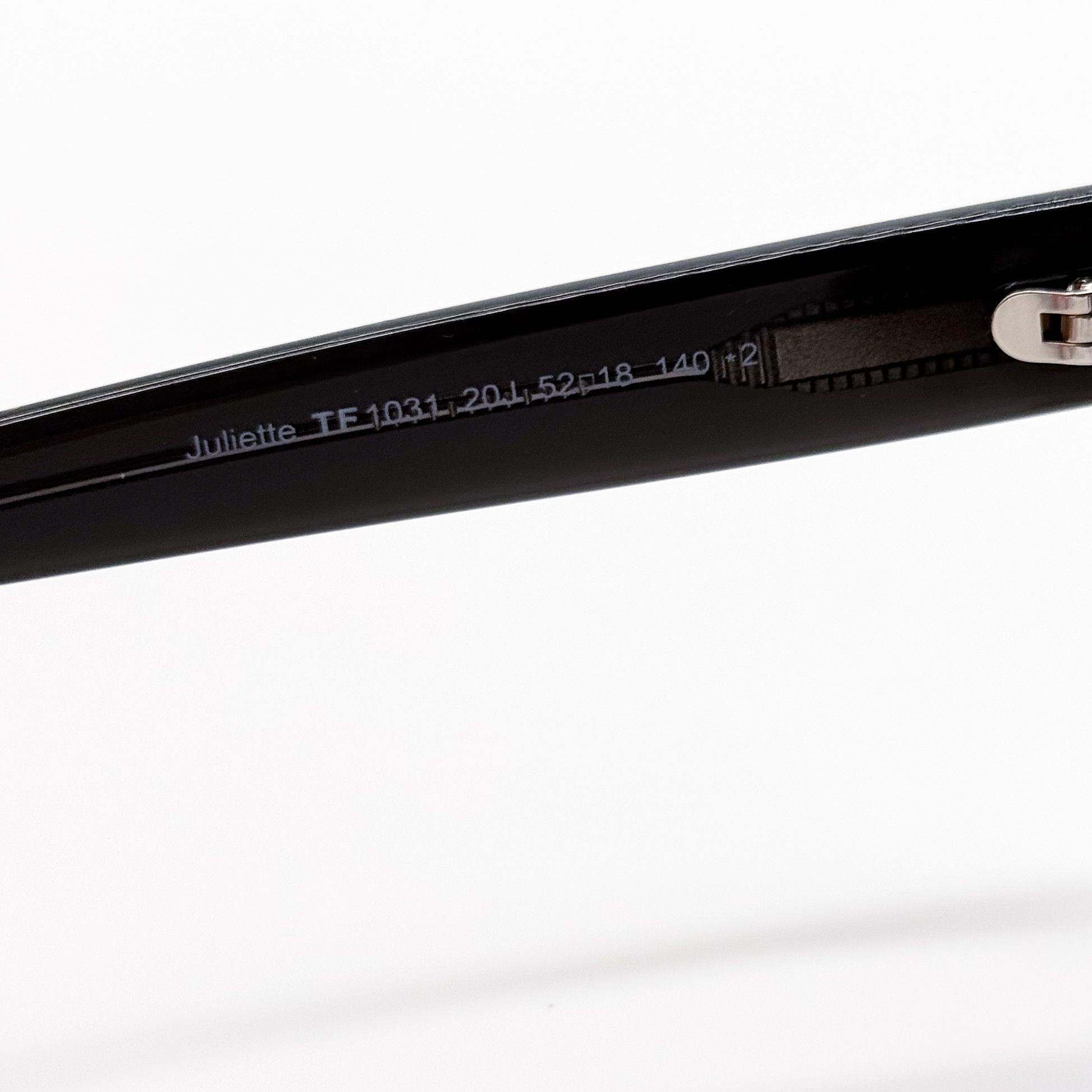 Tom Ford NEW TOM FORD Juliette TF1031 20J SUNGLASSES FT1031/S 20J Size ONE SIZE - 9 Thumbnail