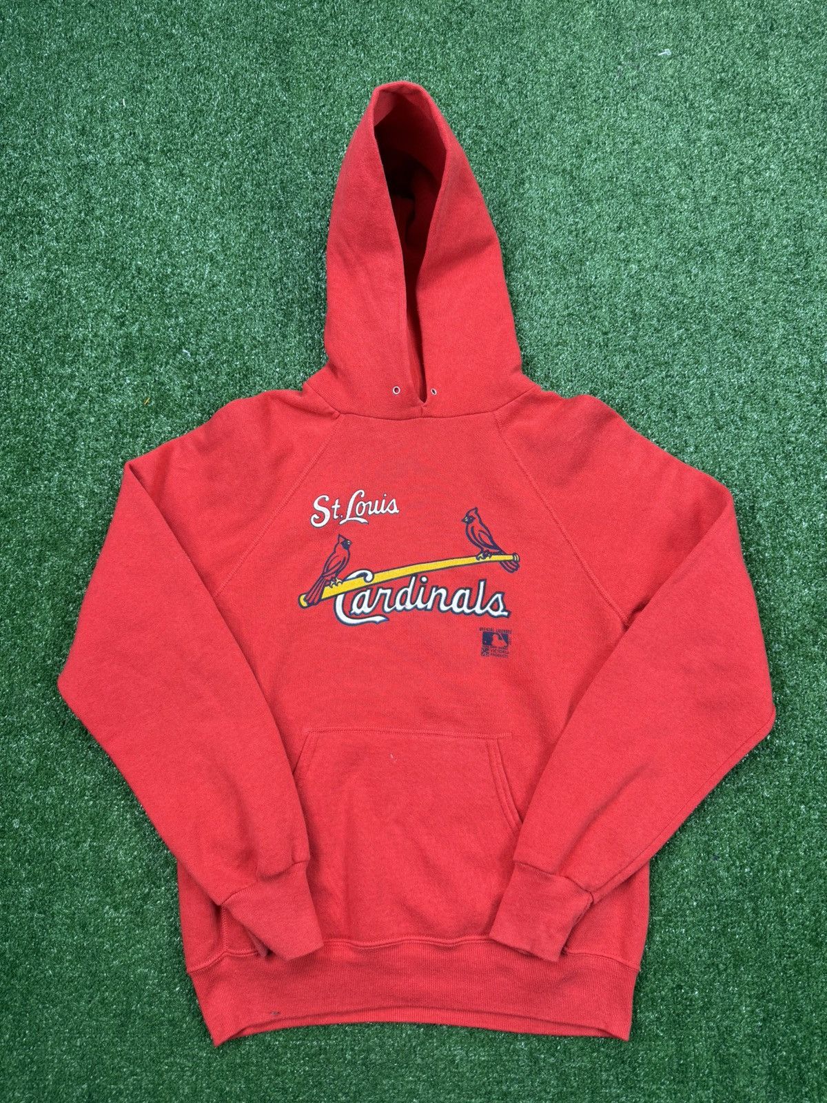 Vintage 1980s St. Louis Cardinals hoodie vintage boxy medium/large Size US M / EU 48-50 / 2 - 1 Thumbnail