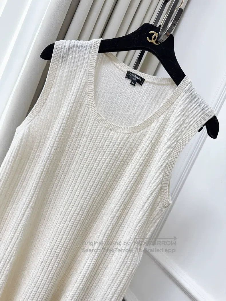 Chanel Chanel 18S beige white knitted vest dress Size XS / US 0-2 / IT 36-38 - 3 Thumbnail