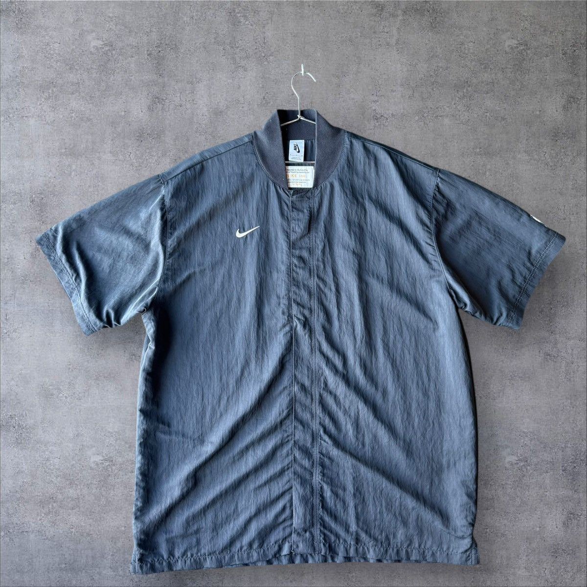 Fear of God × Nike USED NIKE X FOG X NBA CROSSOVER LOOSE S/S SHIRT SIZE XL Size US XL / EU 56 / 4 - 1 Thumbnail