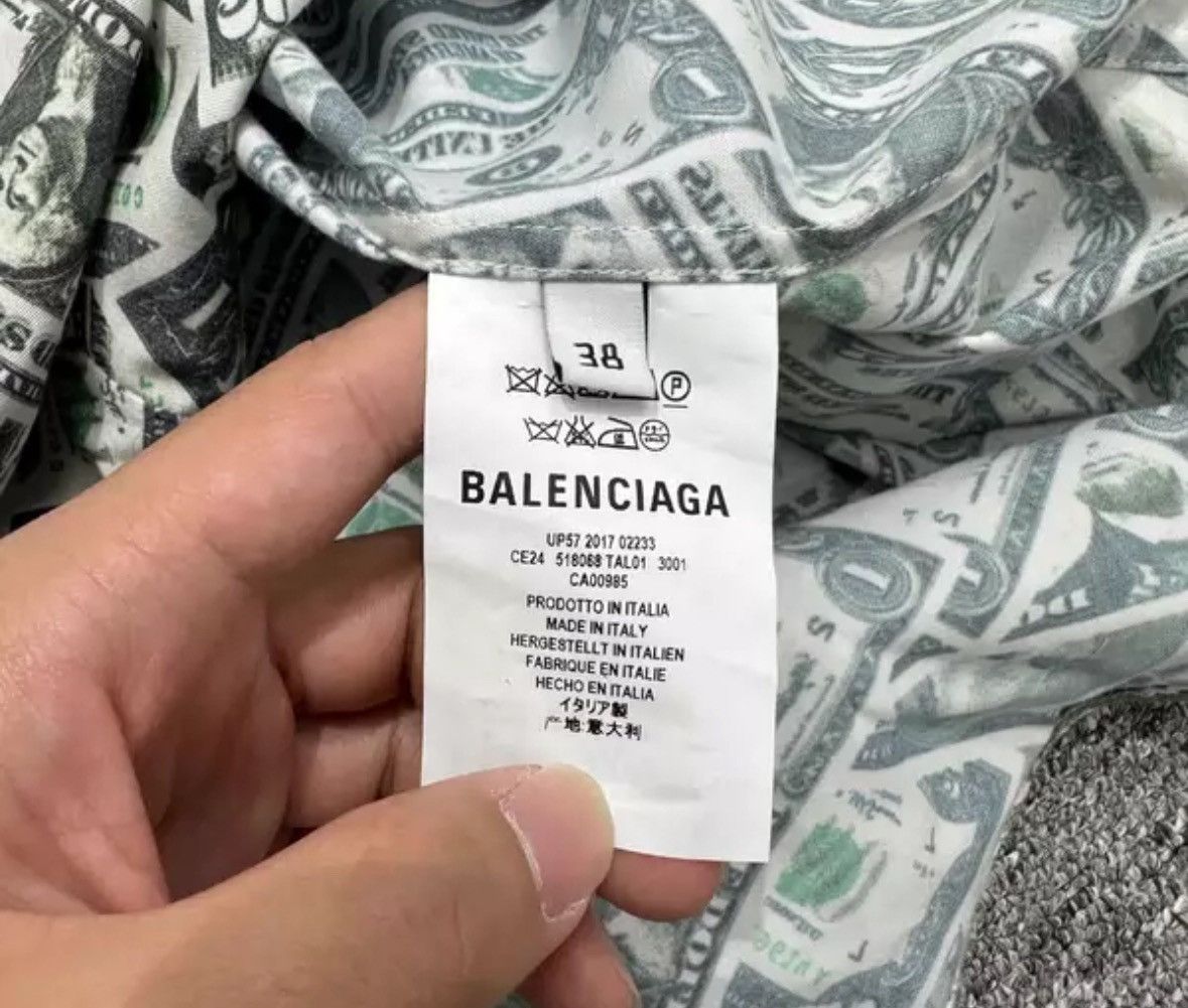 Balenciaga Balenciaga USD Full Print Shirt2412-Nextarrow Size US S / EU 44-46 / 1 - 4 Thumbnail