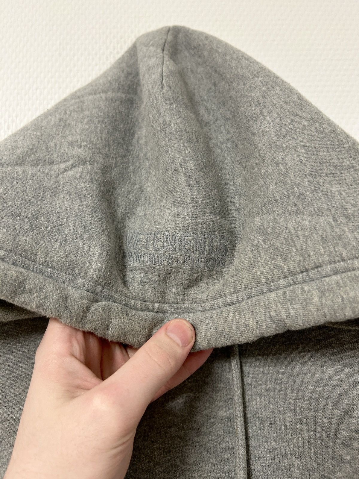 Vetements SS2019 Augmented Reality Cartoon Zoo Hoodie Size US S / EU 44-46 / 1 - 7 Thumbnail