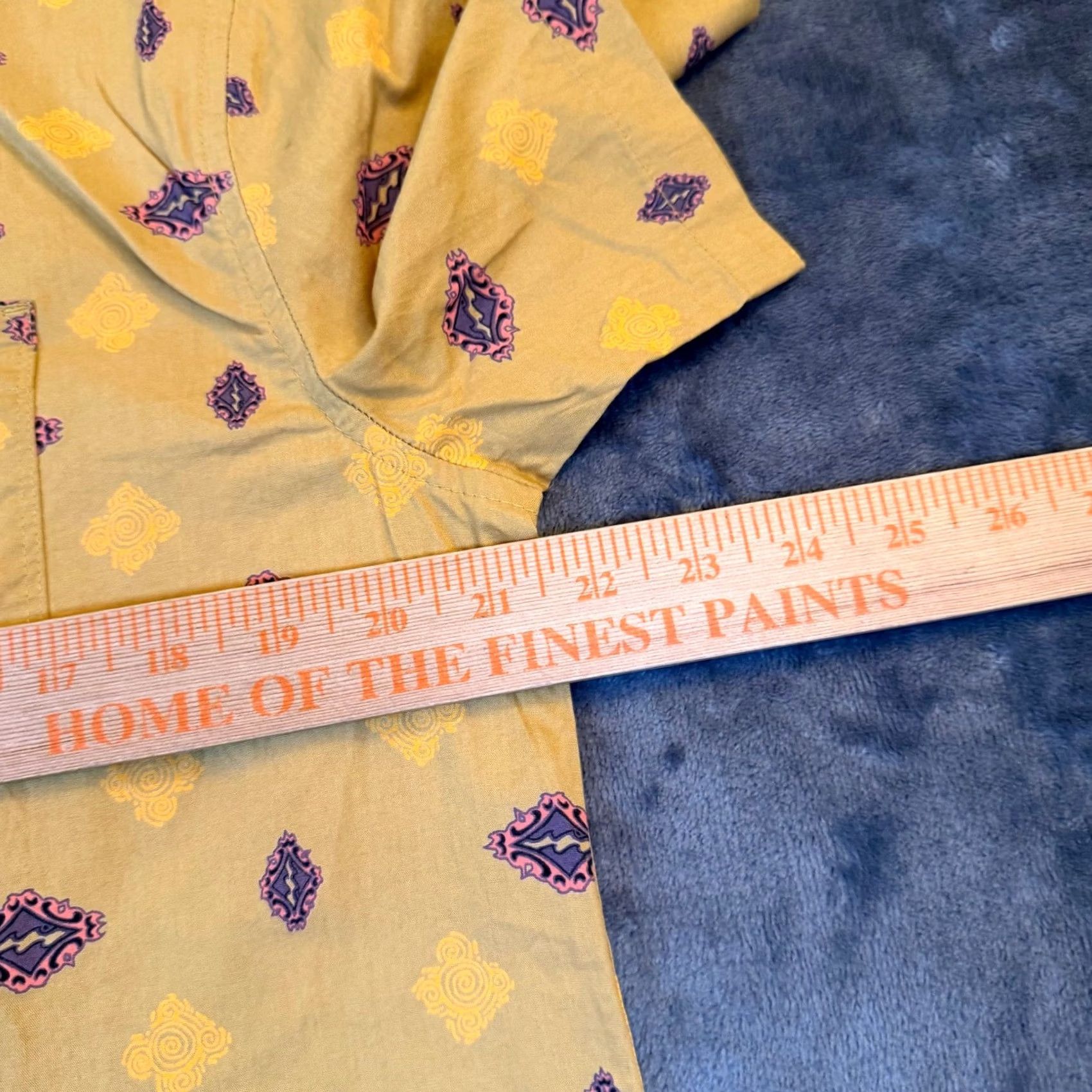 Billabong Billabong Shirt Mens Small Tan Geometric Print Short Sleeve Button-Up Pocket Stretch Wovens Casual Bohemian Summer Travel NWT Size US S / EU 44-46 / 1 - 7 Thumbnail