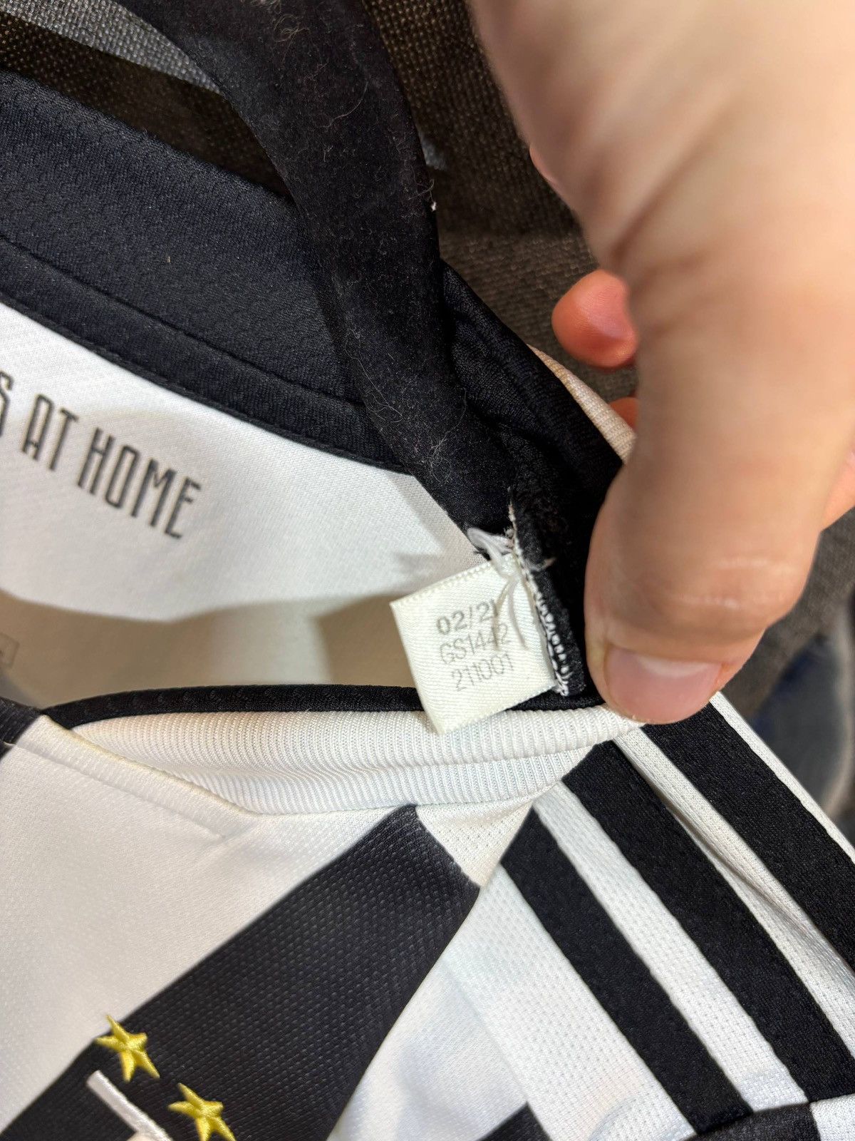 Adidas Adidas Juventus soccer jersey Size:S Size US S / EU 44-46 / 1 - 8 Thumbnail