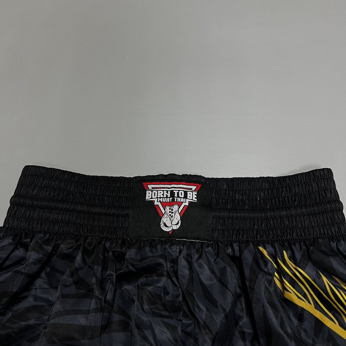 Japanese Brand Muay Thai Shorts Born to BE Size US 34 / EU 50 - 4 Thumbnail