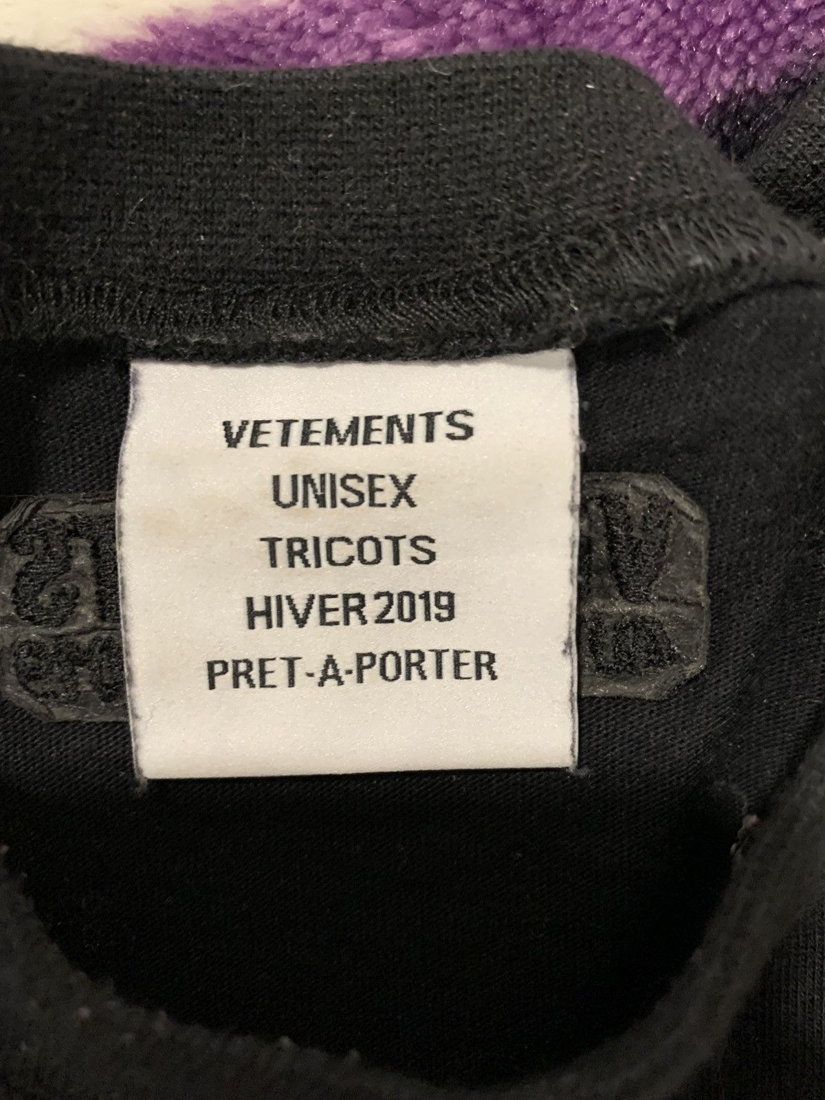Vetements Vetements A/W 19 Hug Me shirt Size US S / EU 44-46 / 1 - 5 Thumbnail