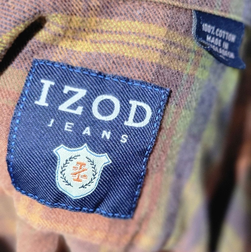 Izod Izod flannel plaid button up top size Xl Size US XL / EU 56 / 4 - 5 Thumbnail