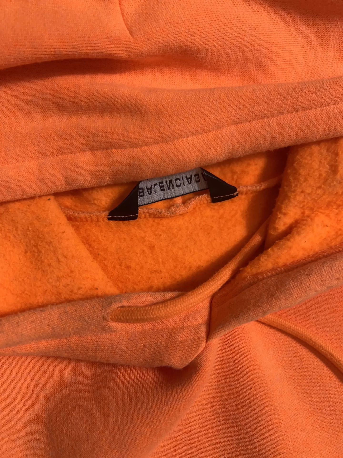 Balenciaga Balenciaga Family Hoodie Size US M / EU 48-50 / 2 - 3 Thumbnail