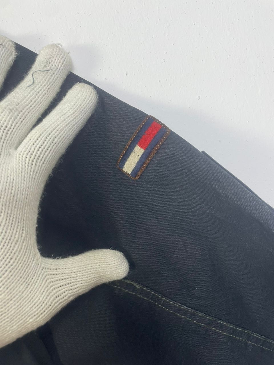 Designer × Tommy Hilfiger Tommy Hilfiger Hoodie Jacket Size US XL / EU 56 / 4 - 3 Thumbnail