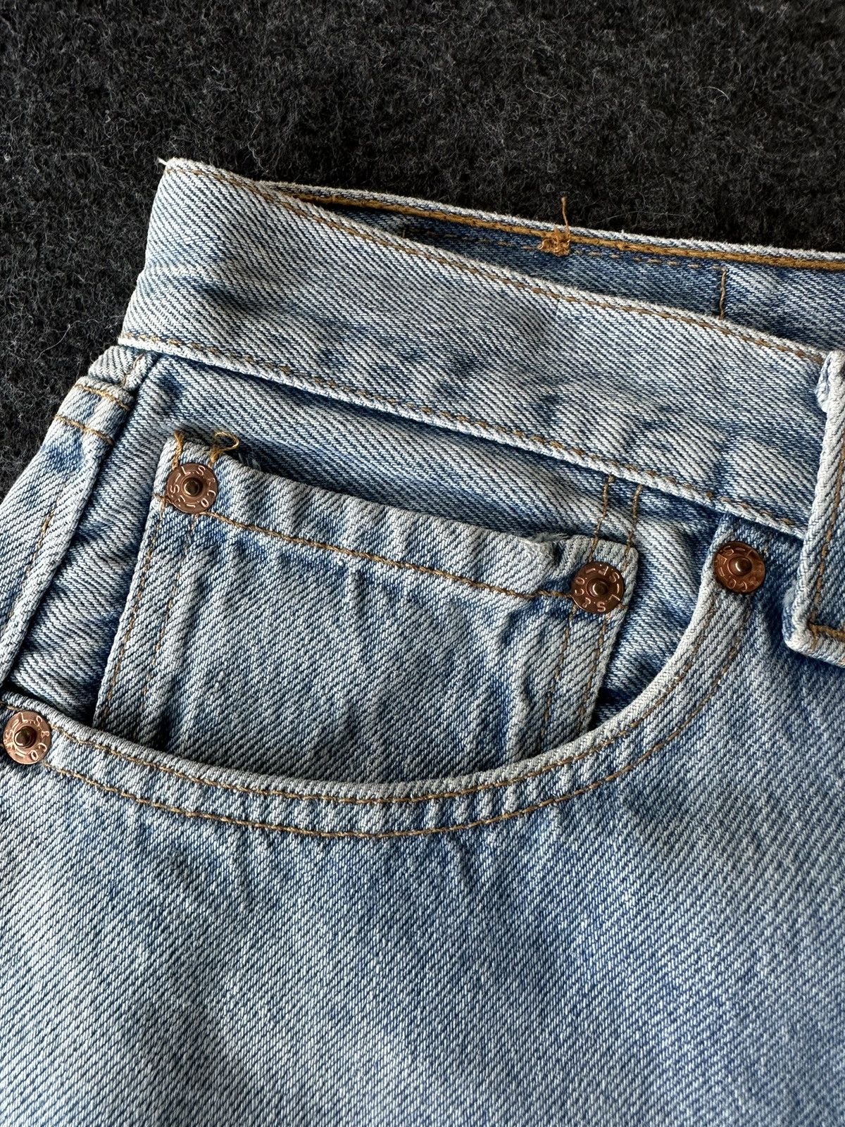 Levi's Levis 501 Made in Usa Vintage Denim 36x28.5 D538 Size US 35 - 11 Thumbnail