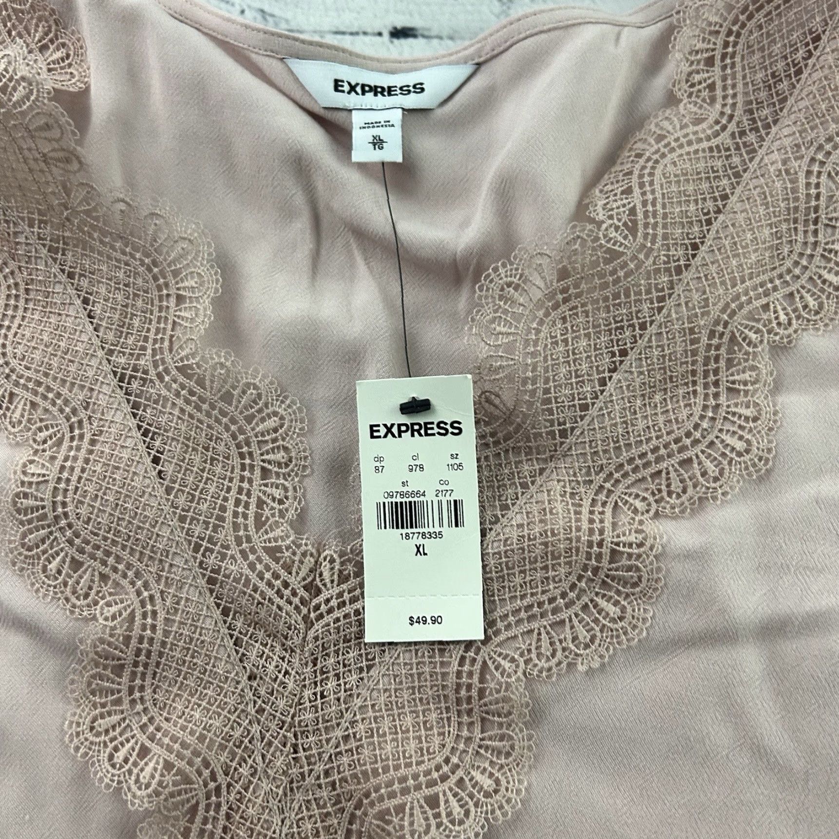 Express Express Long Sleeve Lace Accent Top Womens XL Blush Pink 49 Express Shirt Womens XL Pink Lace No N/A Size XL / US 12-14 / IT 48-50 - 3 Thumbnail