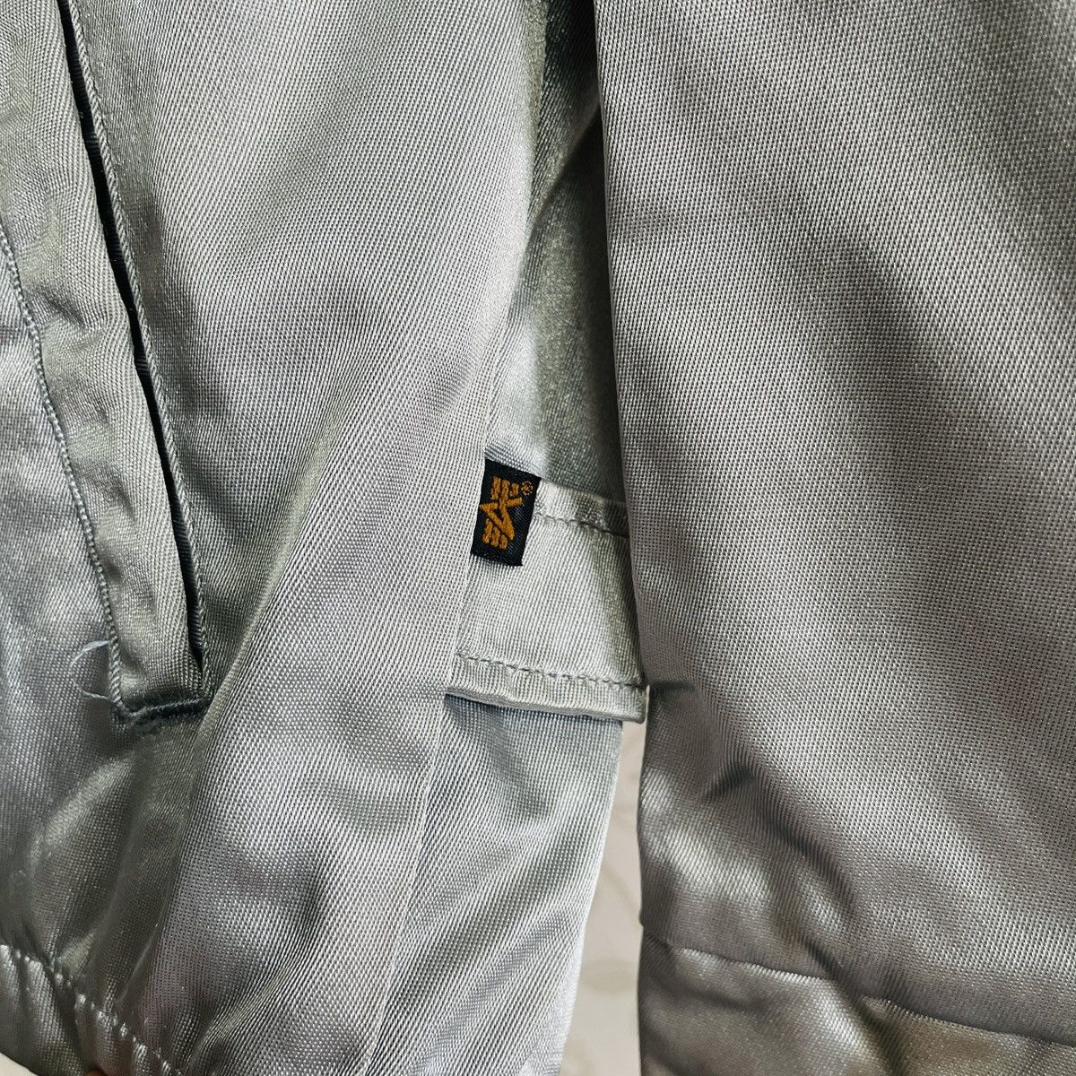 Avirex × Vintage Vintage Rare Avirex Alpha Industries Rayon Nylon Jacket Size US M / EU 48-50 / 2 - 9 Thumbnail
