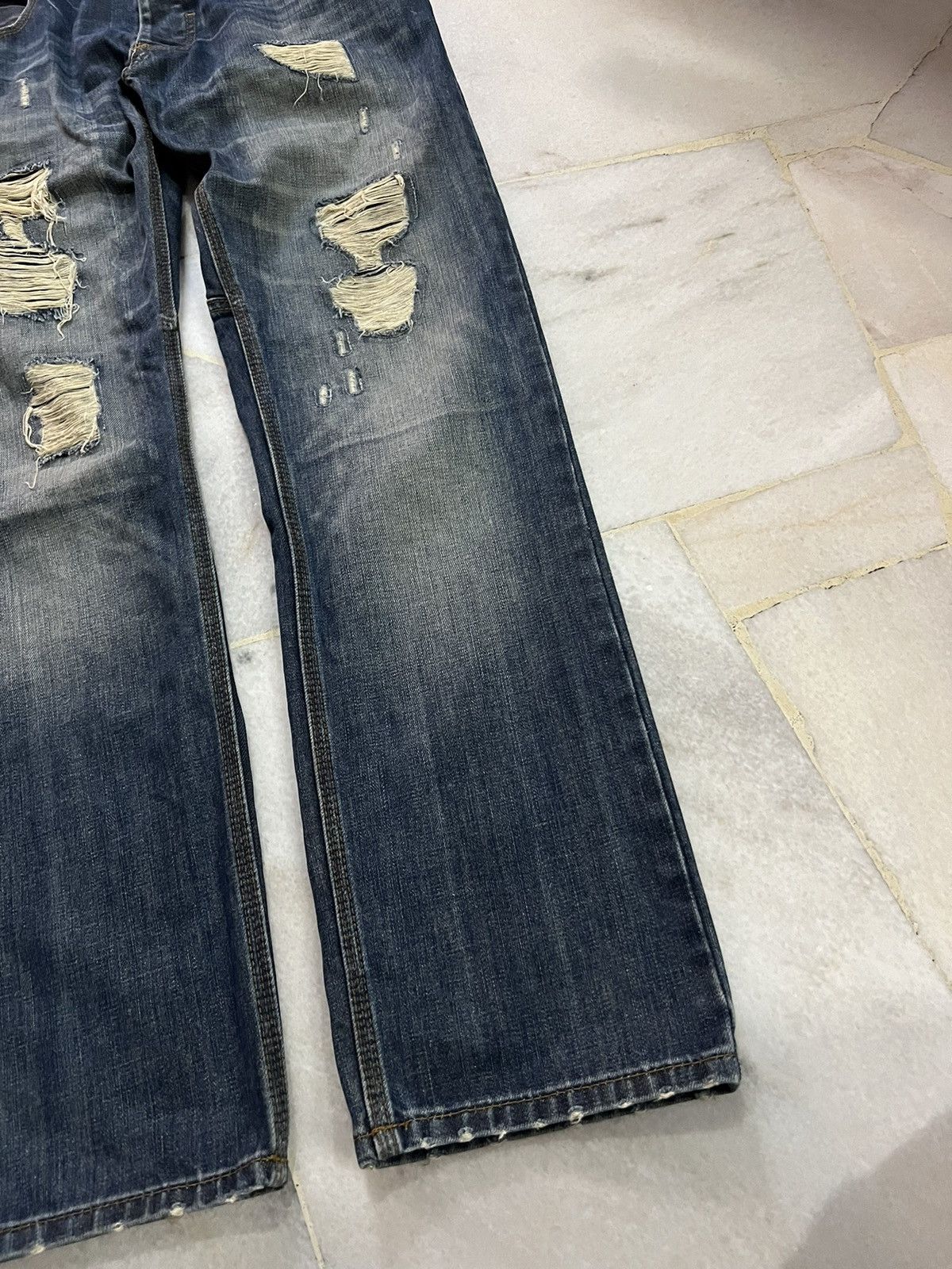If Six Was Nine × Japanese Brand JAPANESE BRAND YAKUZA GANGSTER DISTRESSED JEANS VERY RARE Size US 32 / EU 48 - 4 Thumbnail
