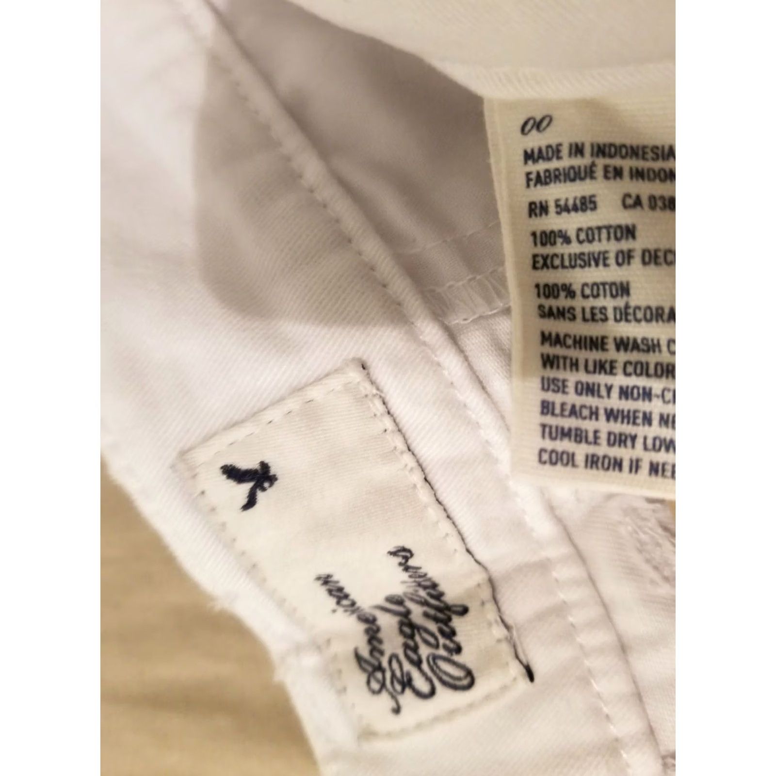 American Eagle Outfitters American Eagle Outfitters Shorts White Cotton Chino Womens 00 Size 24" / US 00 / IT 34 - 4 Thumbnail