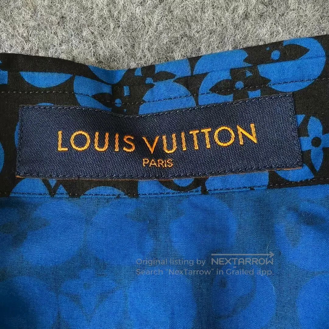 Louis Vuitton louis vuitton logo printed long sleeve shirt. Size US S / EU 44-46 / 1 - 3 Thumbnail