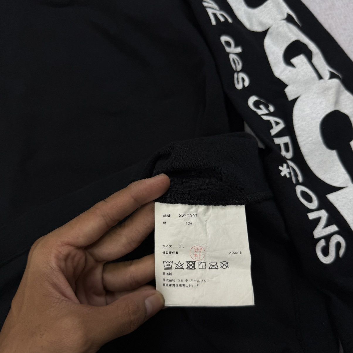 Comme des Garcons Comme des Garcons AD2018 longsleeve black Size US XL / EU 56 / 4 - 6 Thumbnail