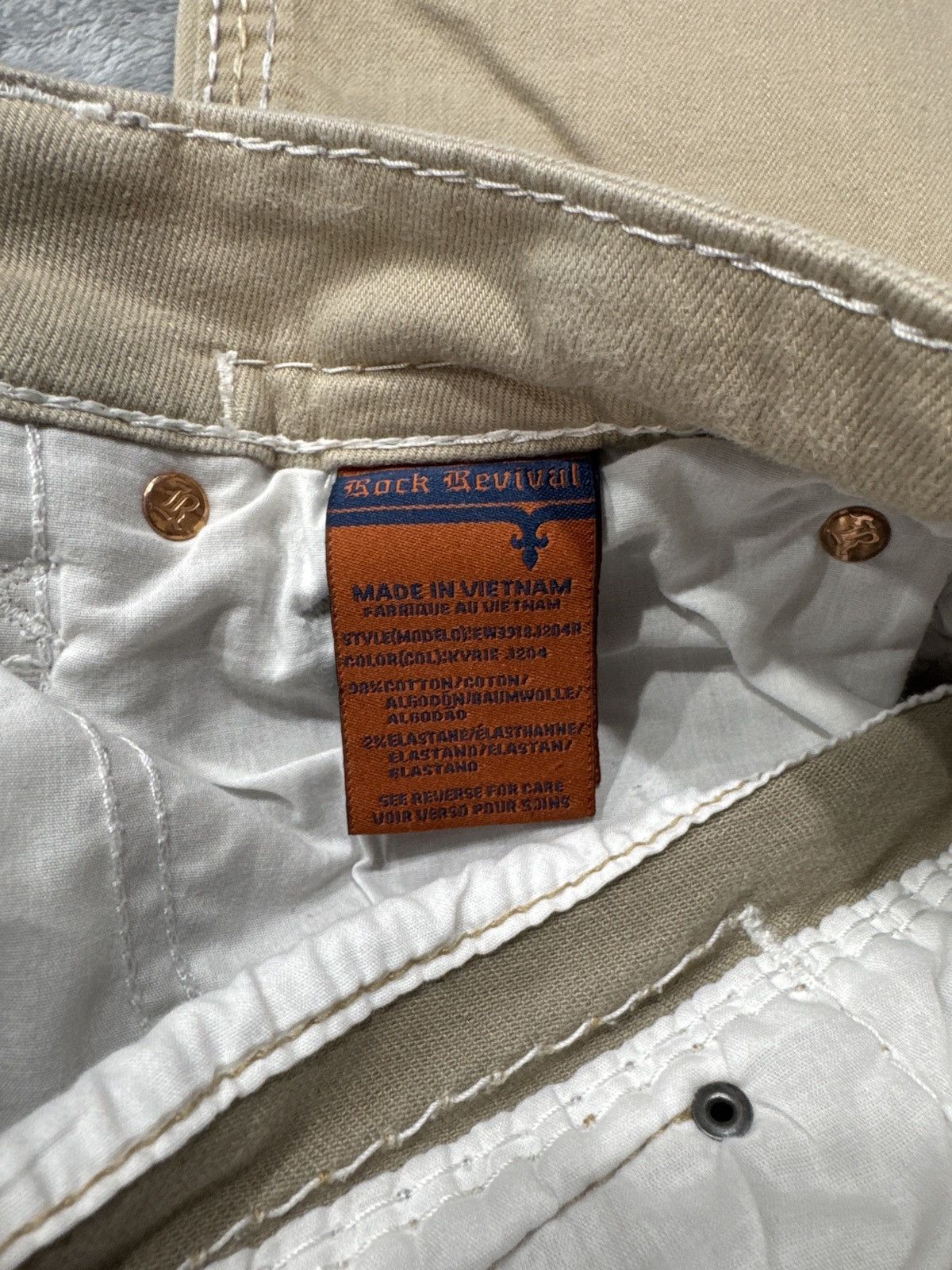 Rock Revival 31/32 rock revival jeans Beige Whiteish color way Size US 31 - 11 Thumbnail