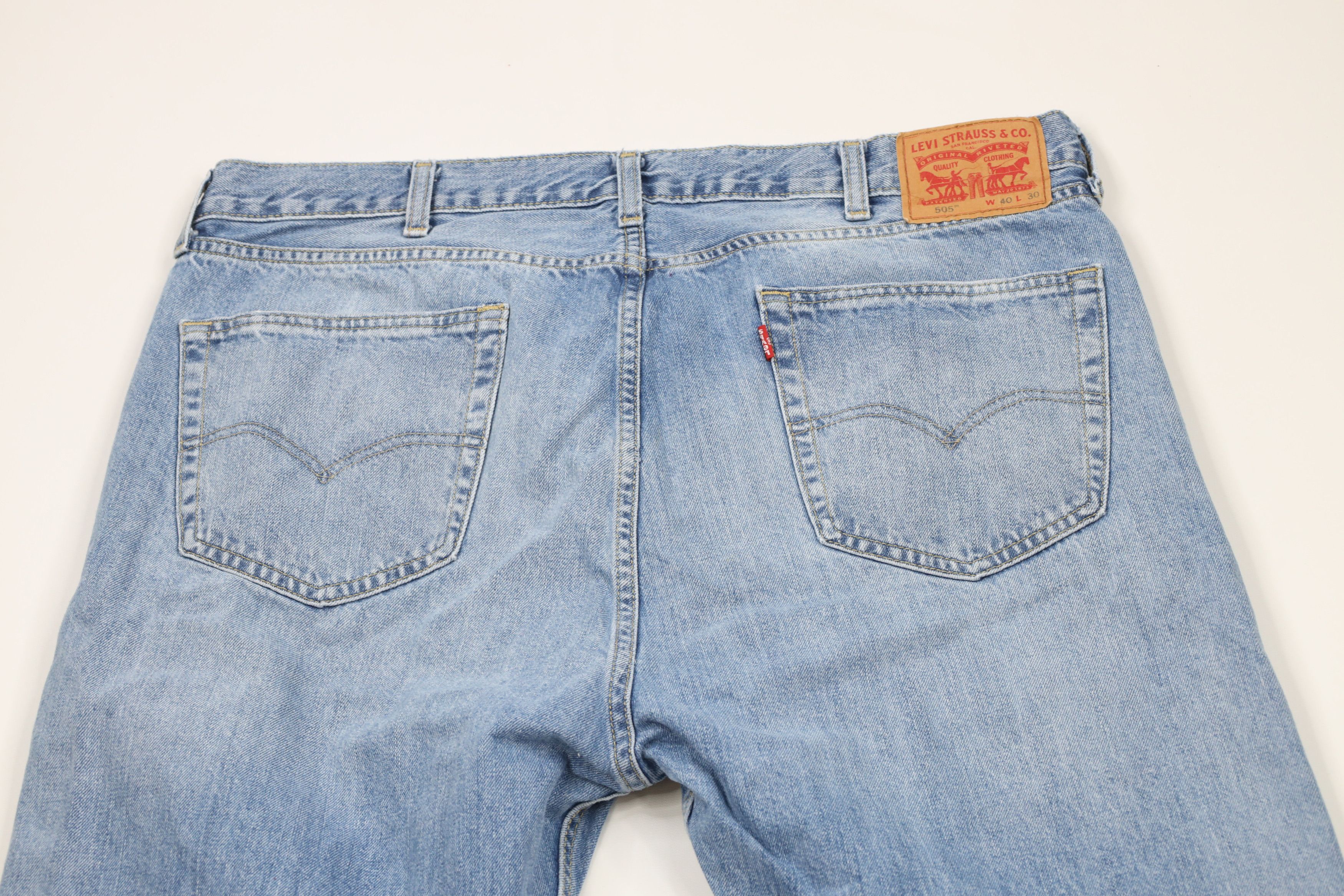 Levi's × Vintage Vintage Y2K Levis 505 Regular Fit Denim Jeans Blue Cotton Size US 40 / EU 56 - 10 Thumbnail