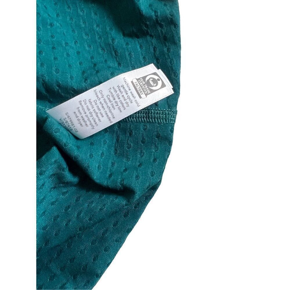 Athleta ATHLETA TEAL CHI DOT MESH TRAIN TEE size XS Size XS / US 0-2 / IT 36-38 - 5 Thumbnail