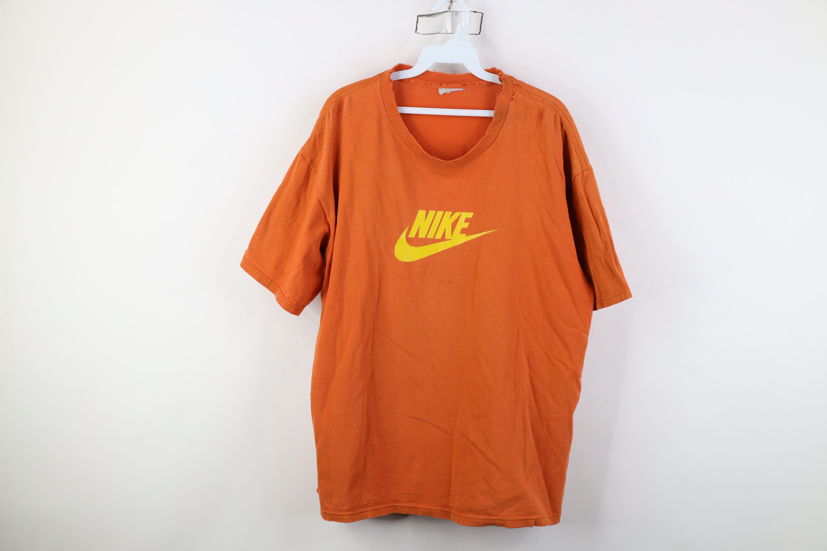 Nike Vintage 90s Y2K Nike Scott Big Center Swoosh T-Shirt Orange Size US XL / EU 56 / 4 - 1 Thumbnail
