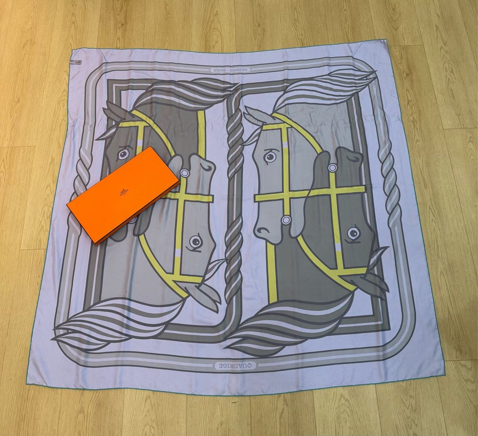 Hermes Hermes Silver Scarf one size Men Size ONE SIZE - 1 Preview