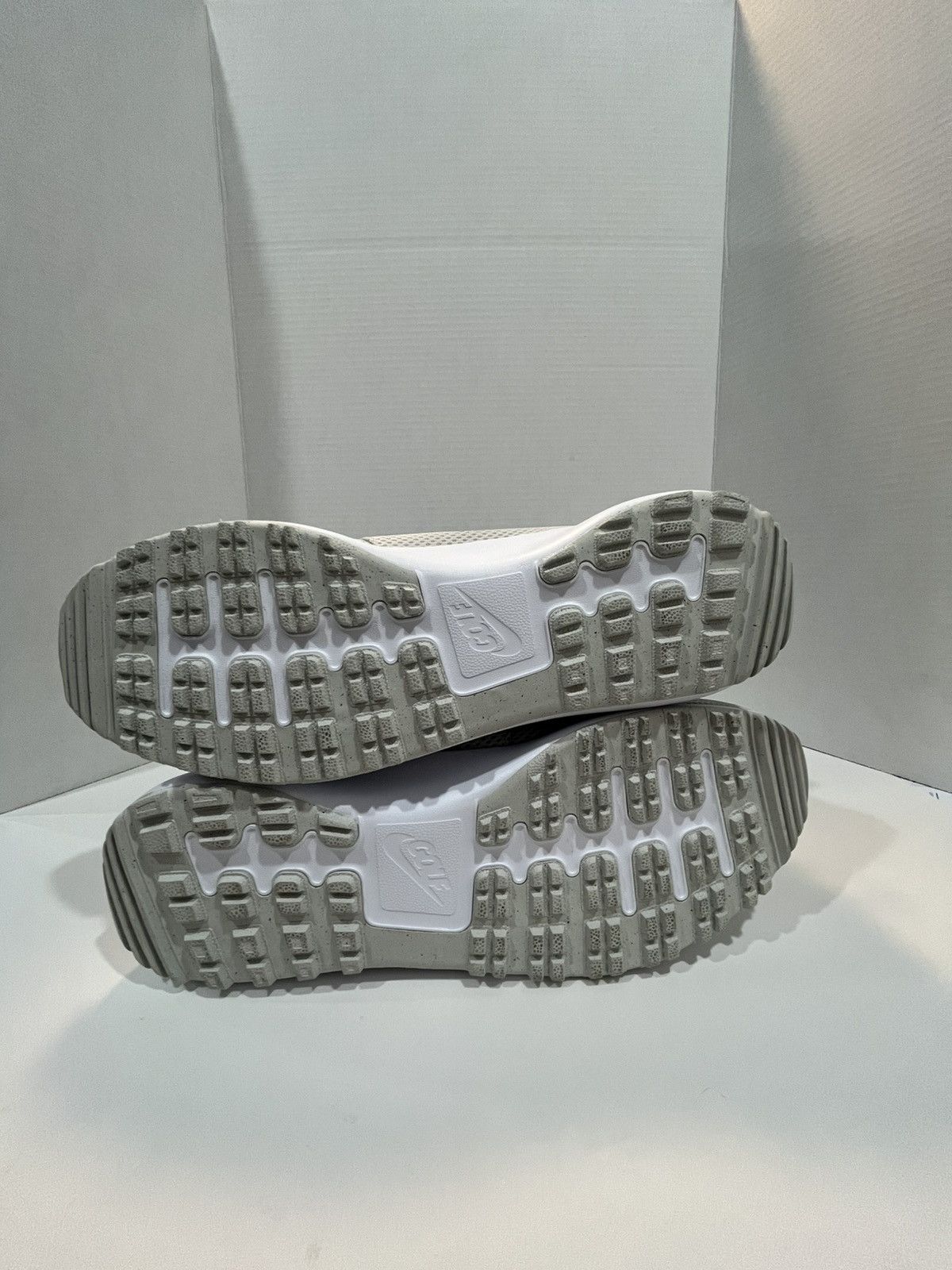 Nike Nike roshe goof Grey Wolf size 12 new Size US 12 / EU 45 - 7 Thumbnail
