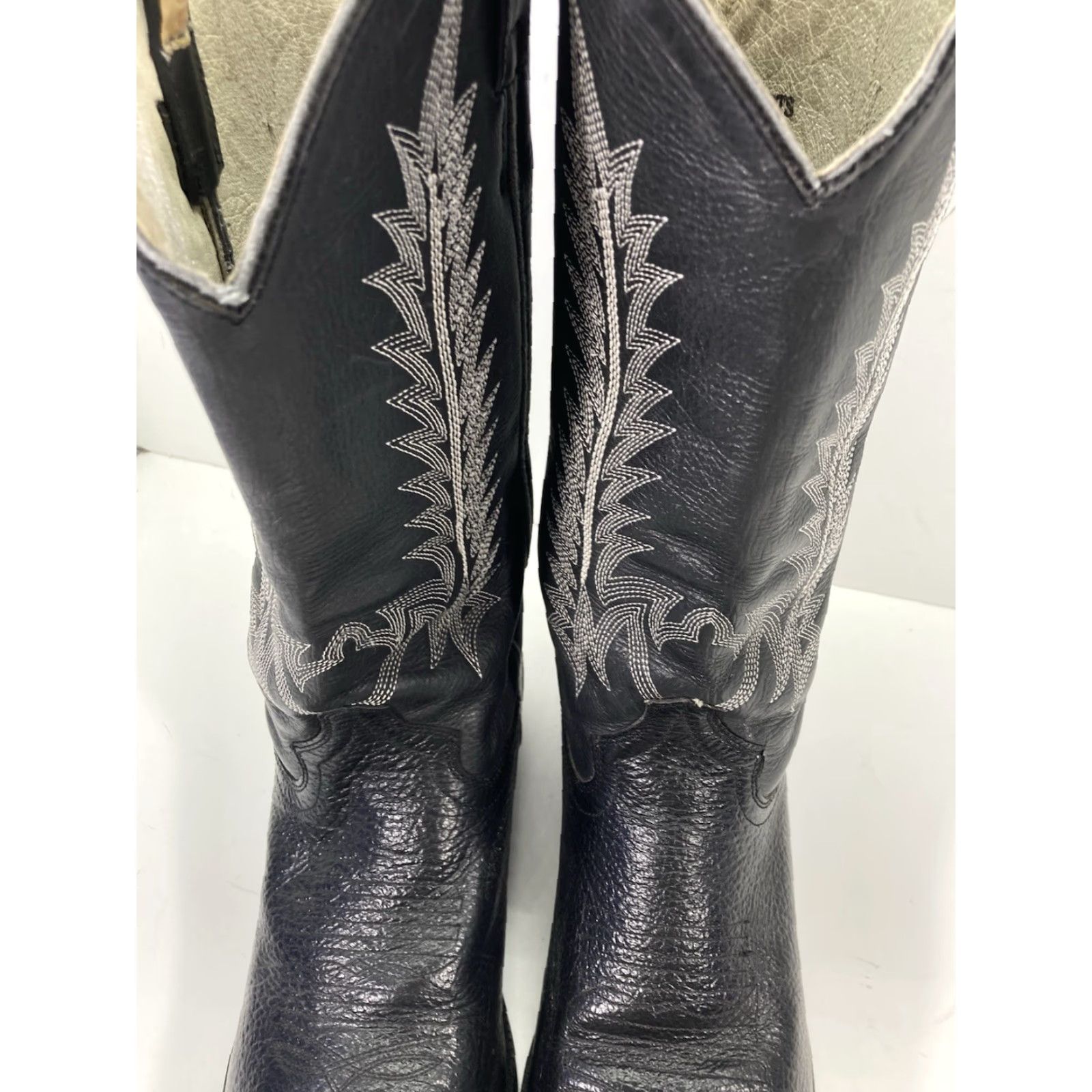 Vintage Cowtown Boots Men 10.5 D Black Leather Western Western Cowboy Boot Cowtown Boots Mens Leather Western Rodeo Superb Size US 11 / EU 44 - 4 Thumbnail