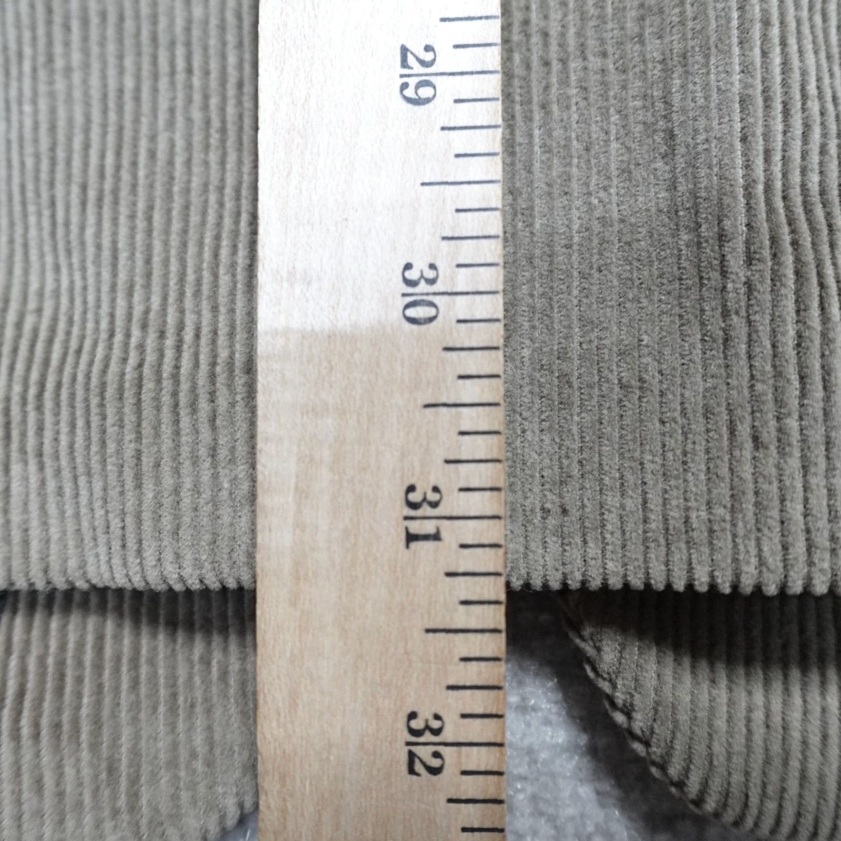 Ralph Lauren Lauren Ralph Lauren Sport Coat Men 46R Beige Corduroy Two-Button Notch Lapel Cotton Elbow Patches Vintage? No (adjusted) Size US S / EU 44-46 / 1 - 4 Thumbnail