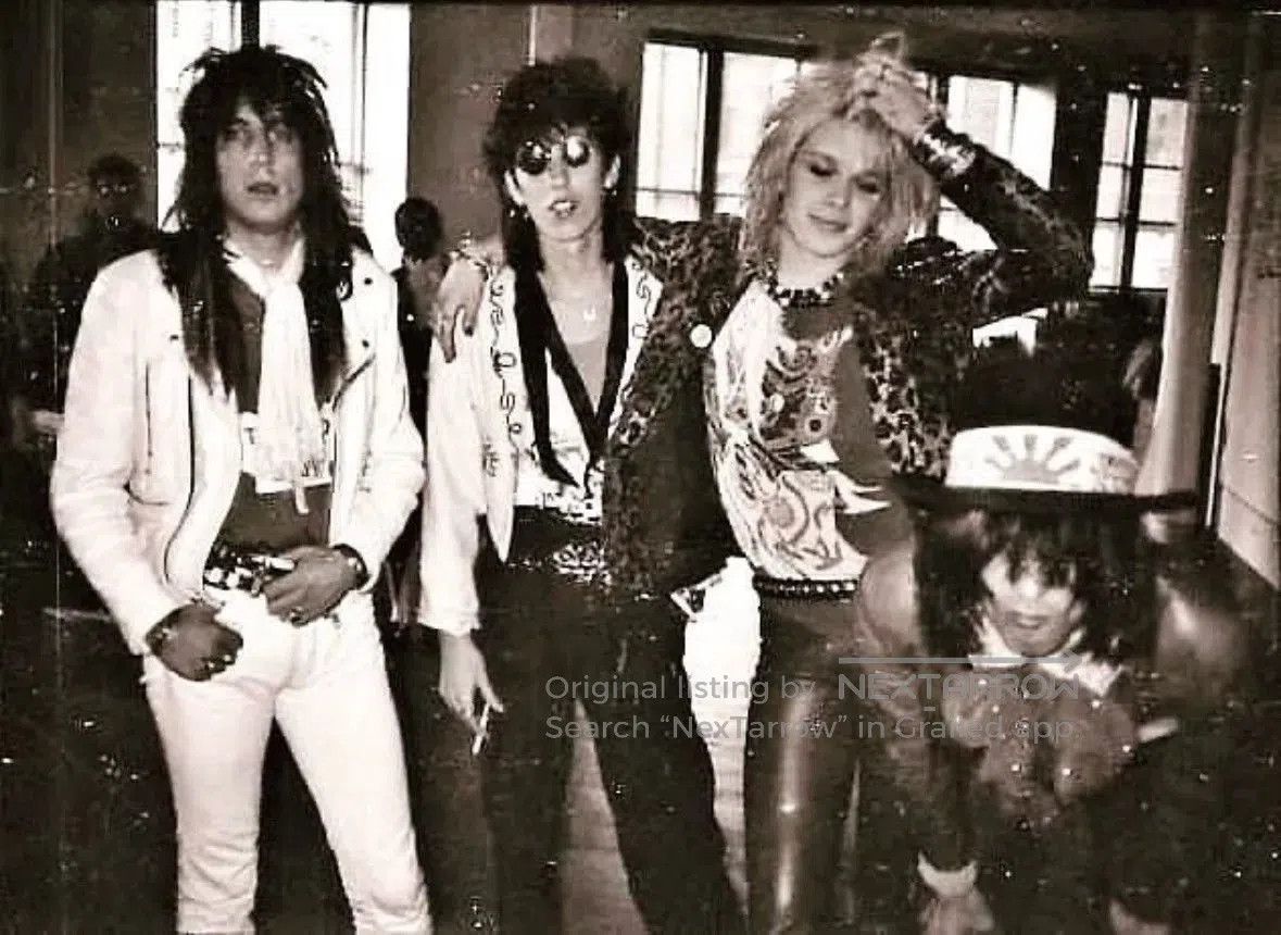 Vintage Vintage Hanoi Rocks Short Sleeve T-shirt. Size US M / EU 48-50 / 2 - 8 Thumbnail