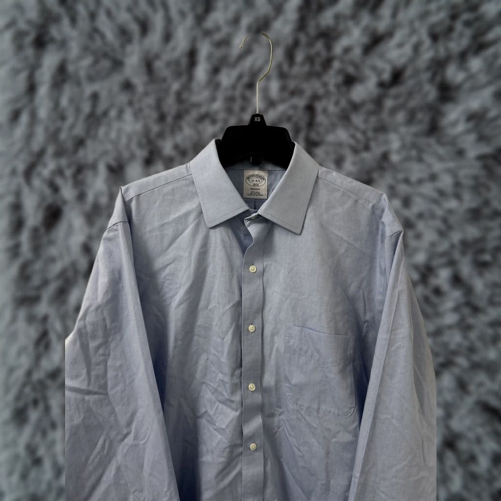 Brooks Brothers Brooks Brothers Regent Shirt Mens 16 4/5 Blue Oxford Button-Down L/S Non Iron Casual Size US L / EU 52-54 / 3 - 1 Thumbnail