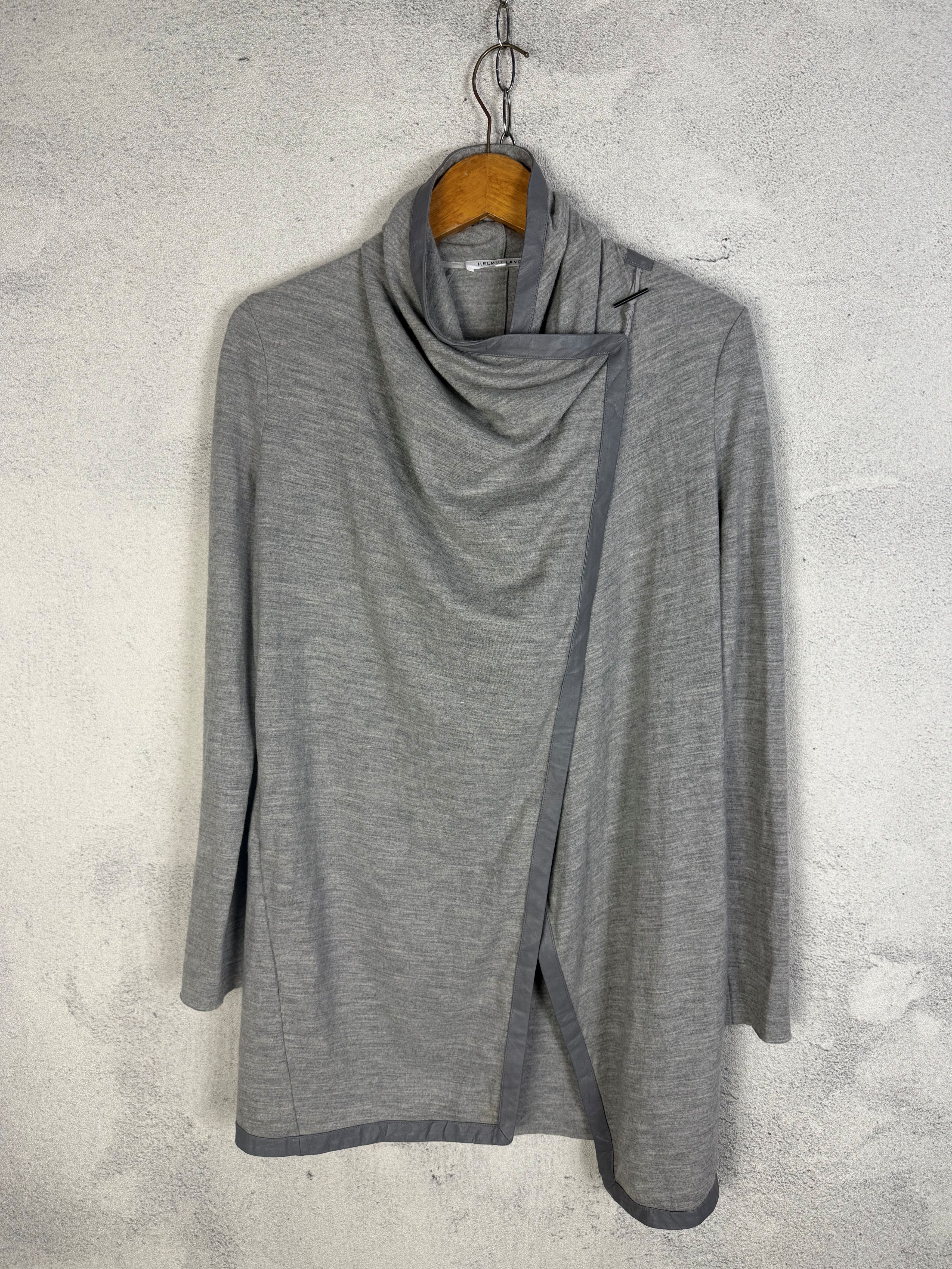 Helmut Lang Helmut Lang Asymmetric Wool Wrap Cardigan Size XS / US 0-2 / IT 36-38 - 1 Thumbnail