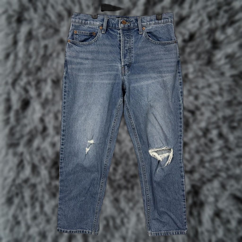 Lucky Brand Lucky Brand Jeans Relaxed Taper Womens 6/28 Blue Distressed Button Fly Ankle Size 28" / US 6 / IT 42 - 1 Thumbnail